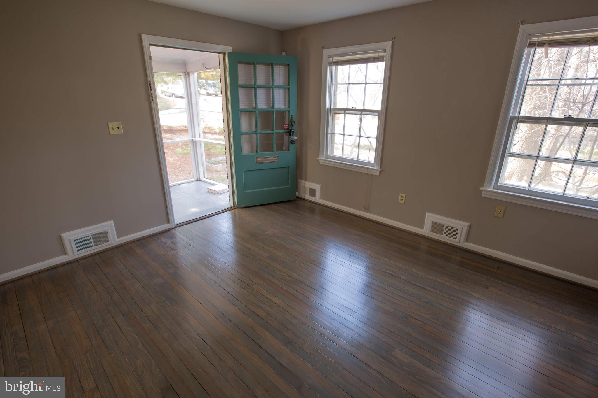 JEFFERSON MANOR - Residential Lease