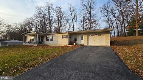 Photo of 110 E Berlin Road, YORK SPRINGS, PA 17372 (MLS # PAAD2020836)