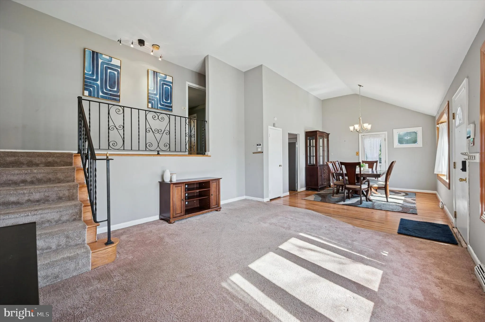 Glenside, Pennsylvania 19038, United States, 4 Bedrooms Bedrooms, ,3 BathroomsBathrooms,Residential,Active,96301