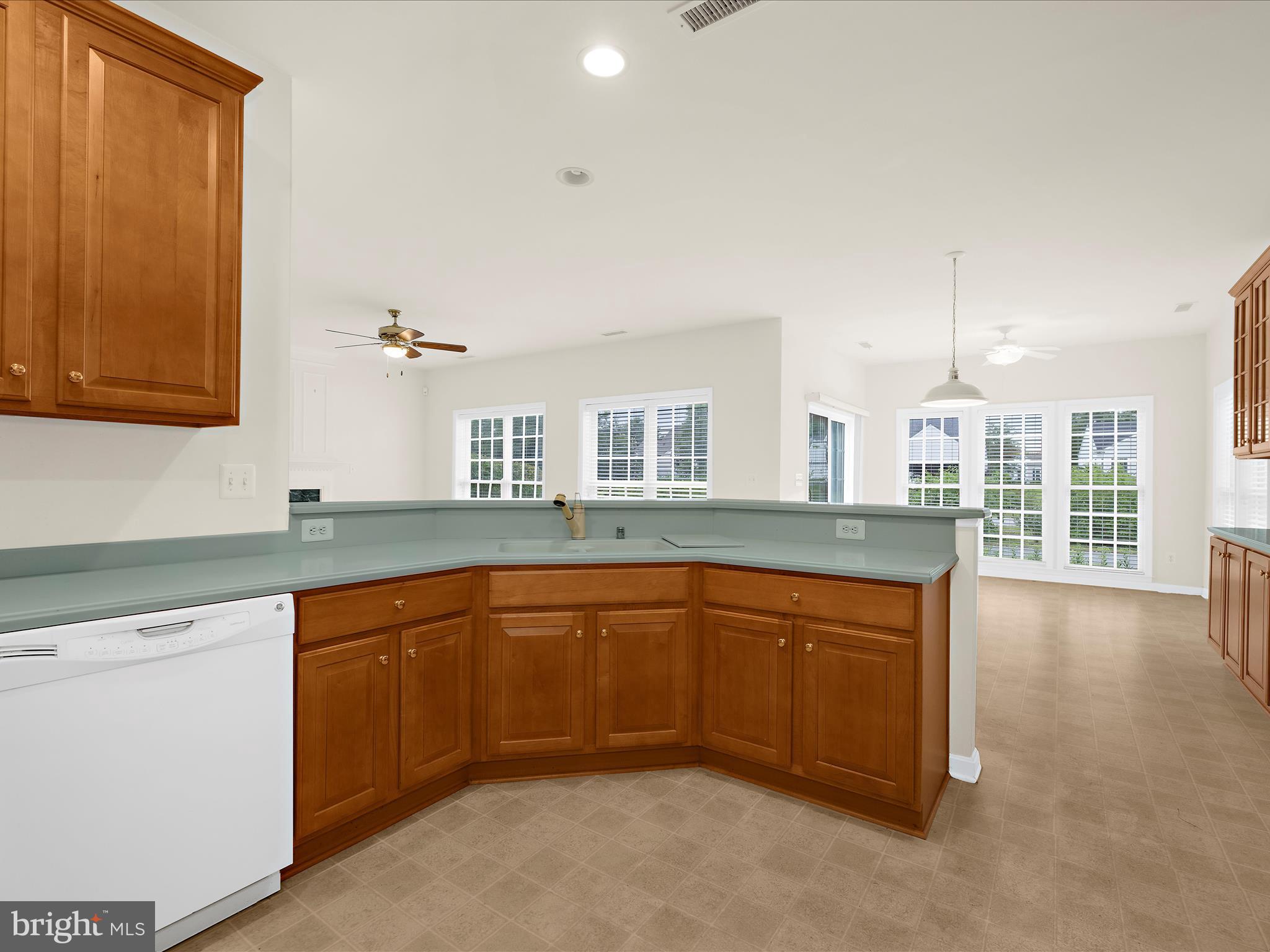 EASTON CLUB EAST - Residential