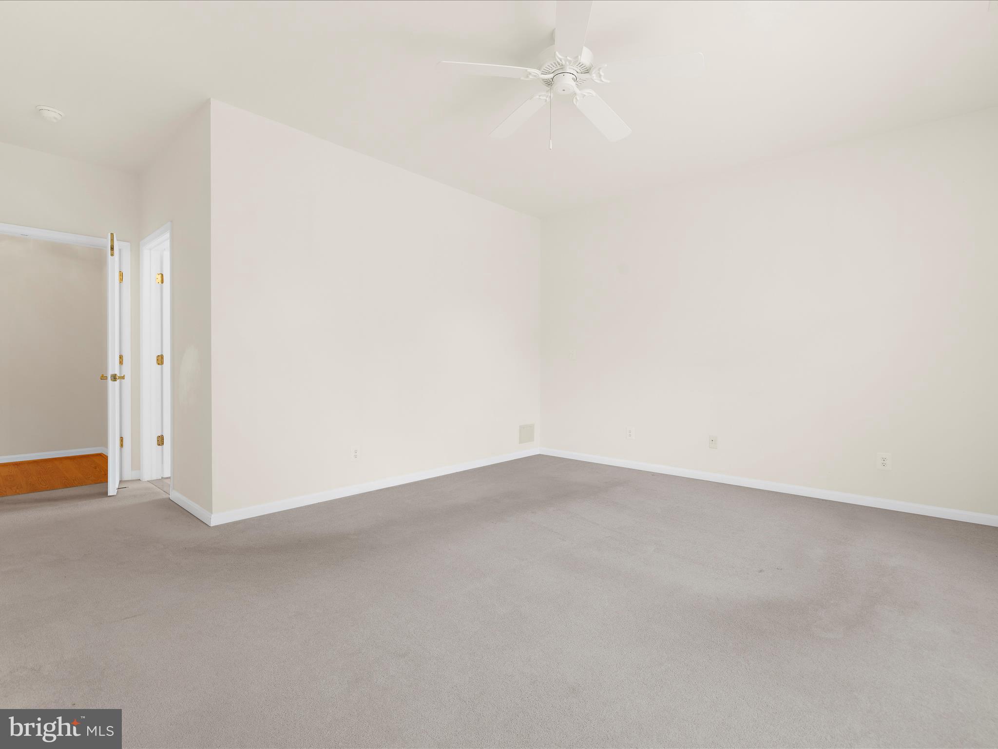 EASTON CLUB EAST - Residential