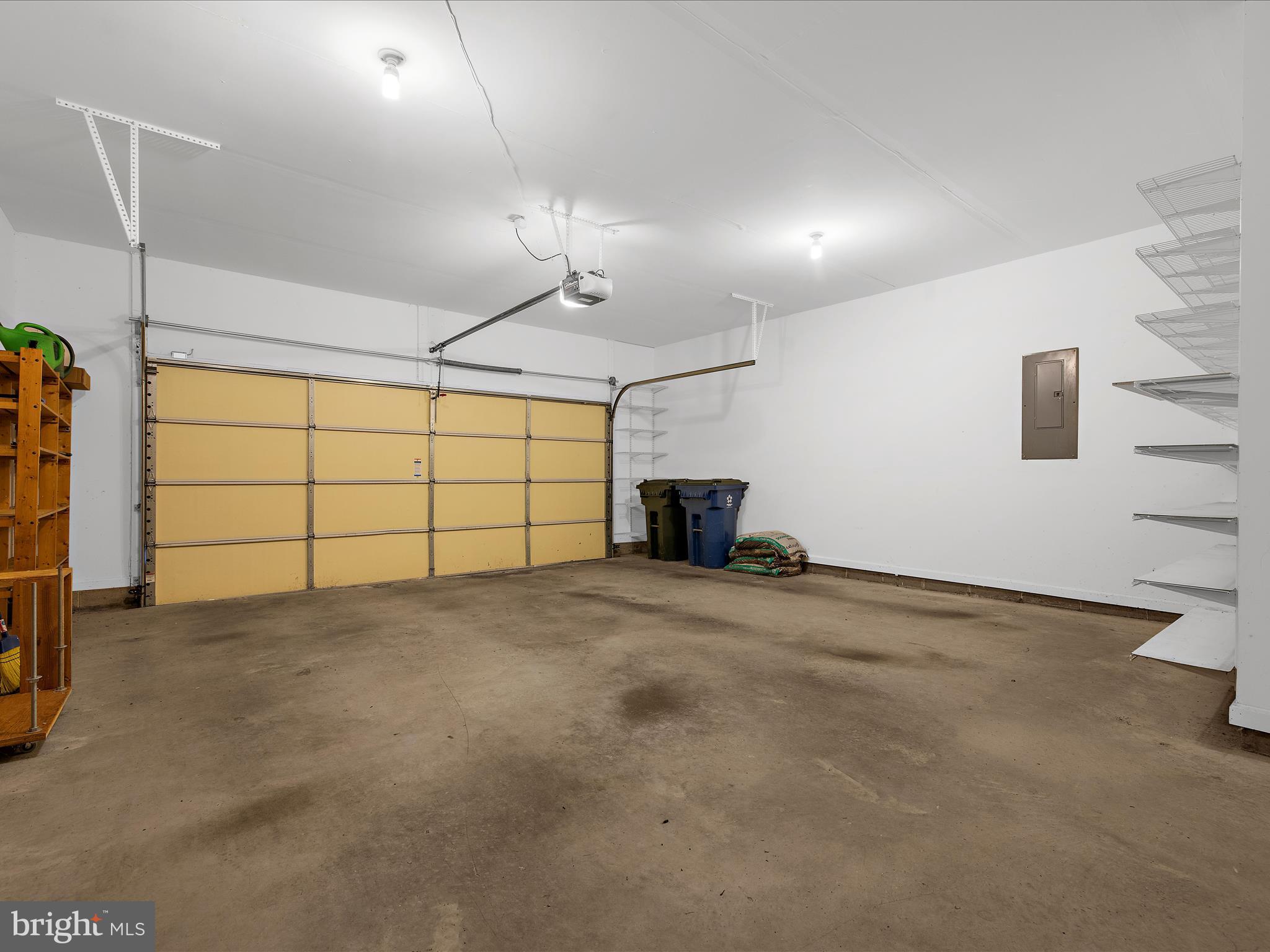 EASTON CLUB EAST - Residential