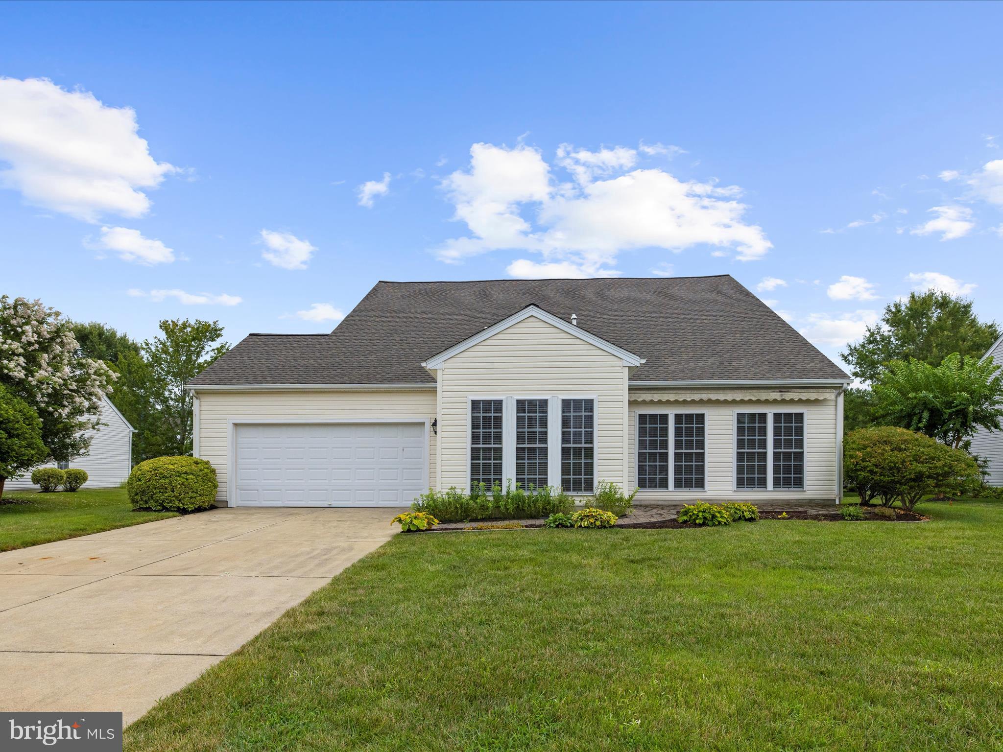 EASTON CLUB EAST - Residential