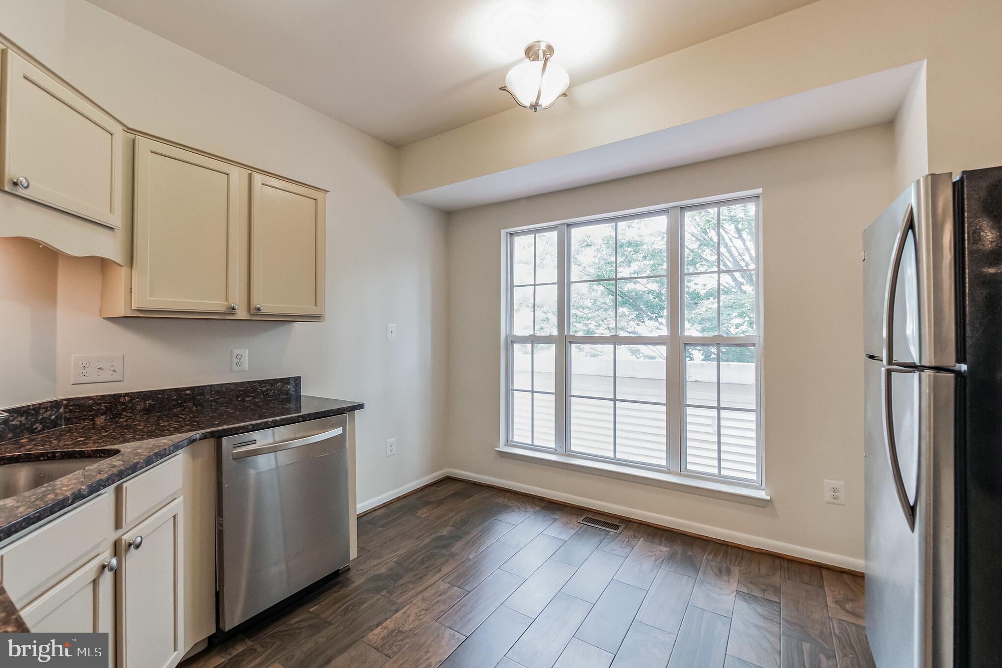 ODEND HAL - Residential Lease