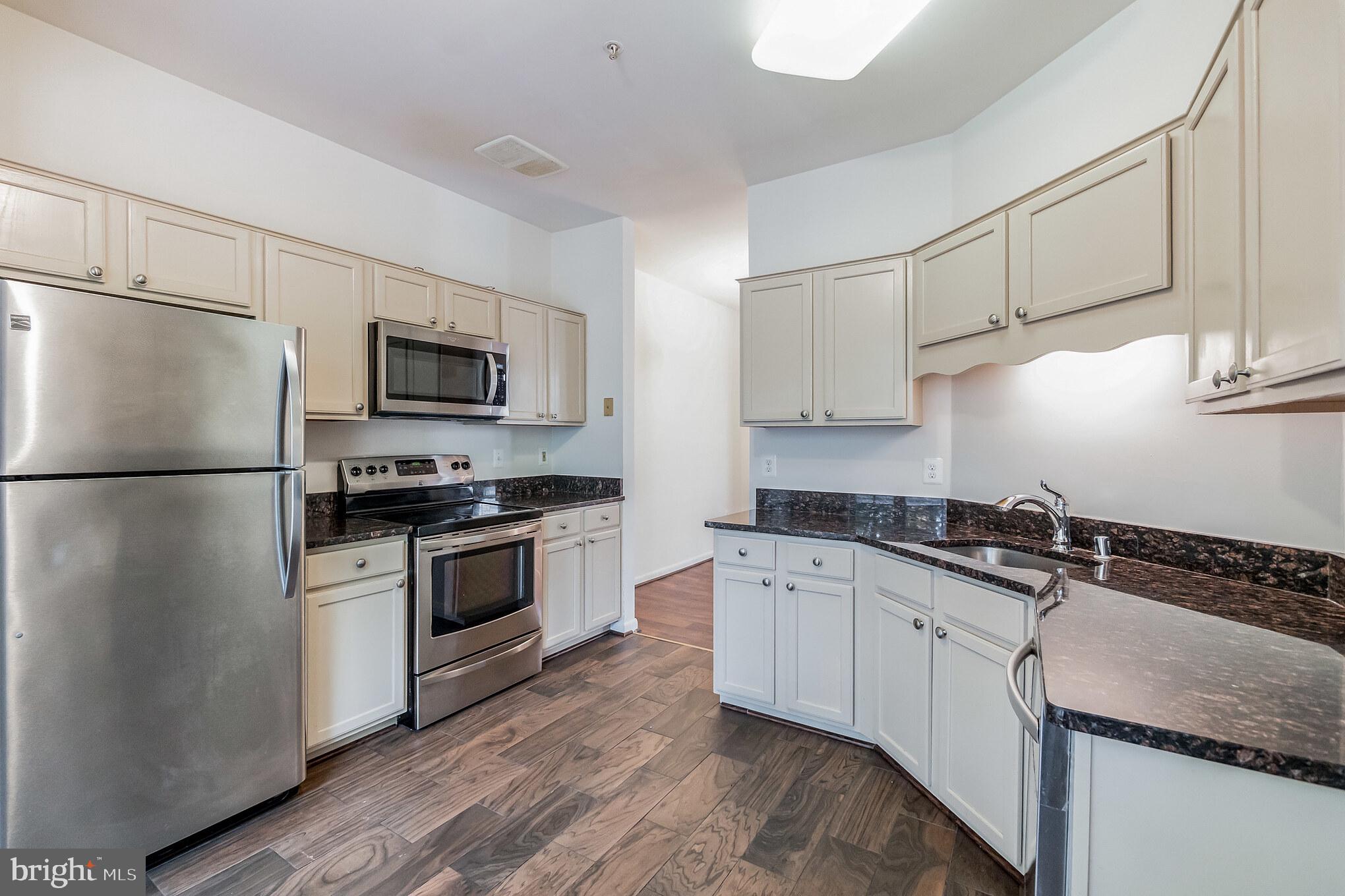 ODEND HAL - Residential Lease