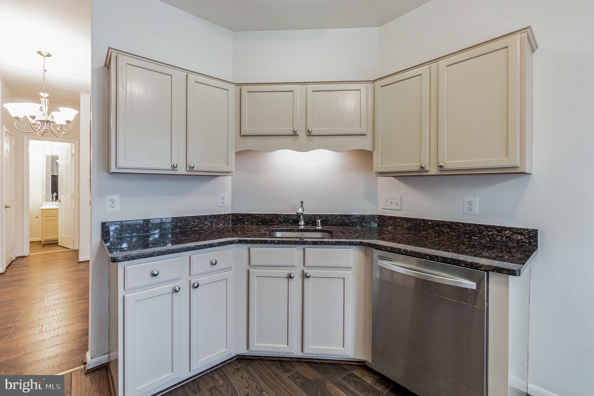 ODEND HAL - Residential Lease