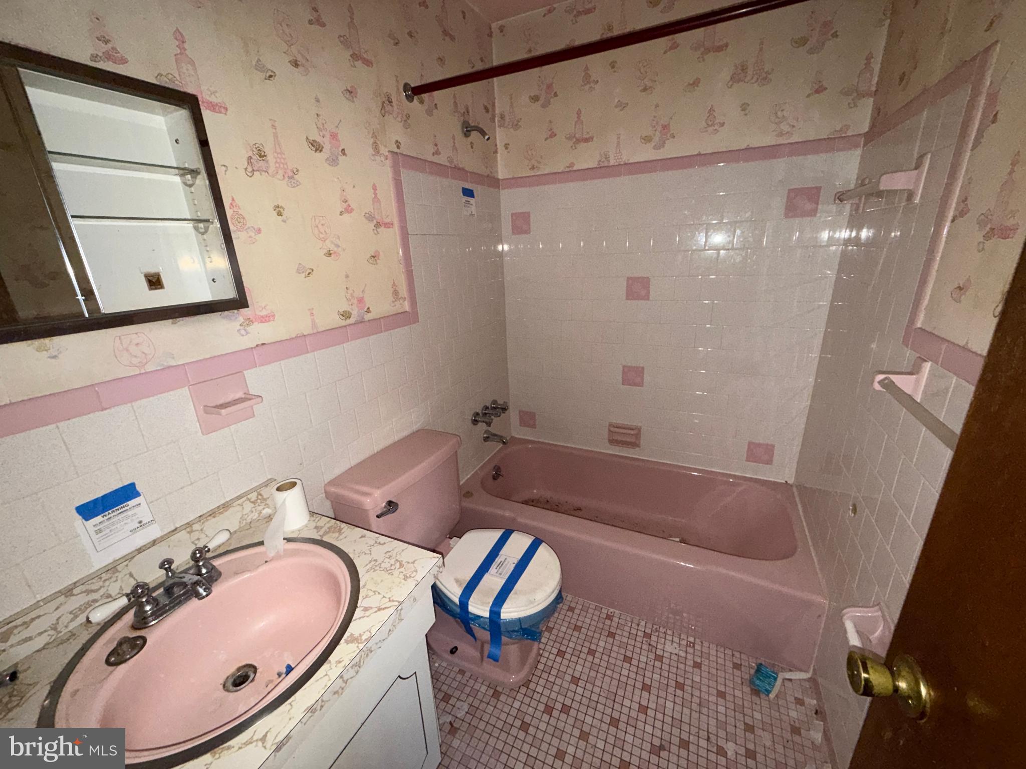 VALLEY VIEW - Residential