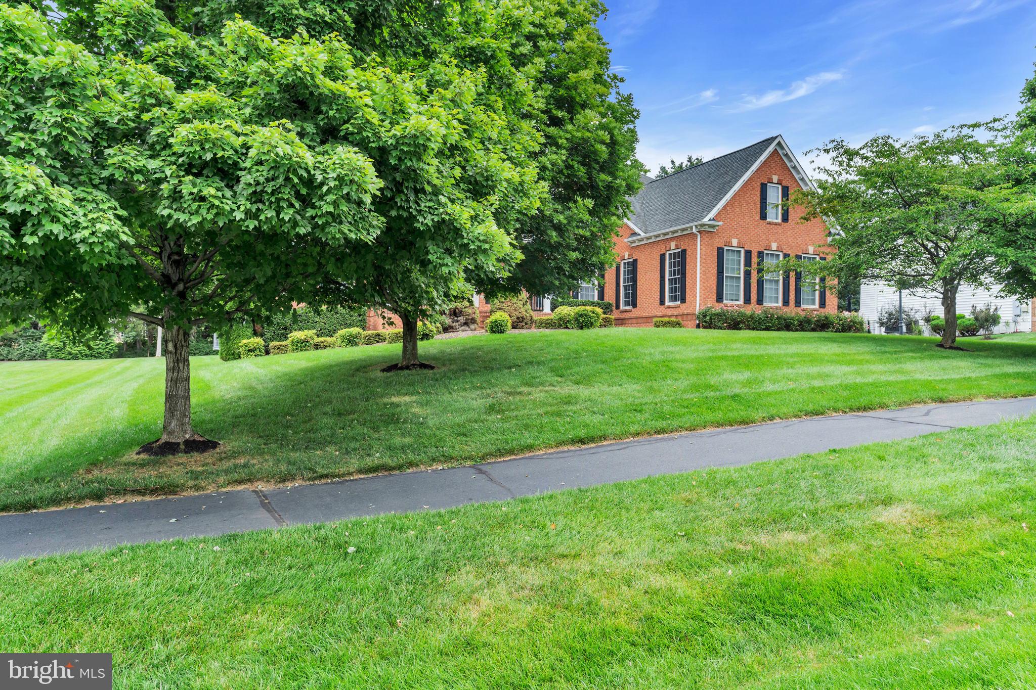 THE VILLAGE OF WAXPOOL - Residential