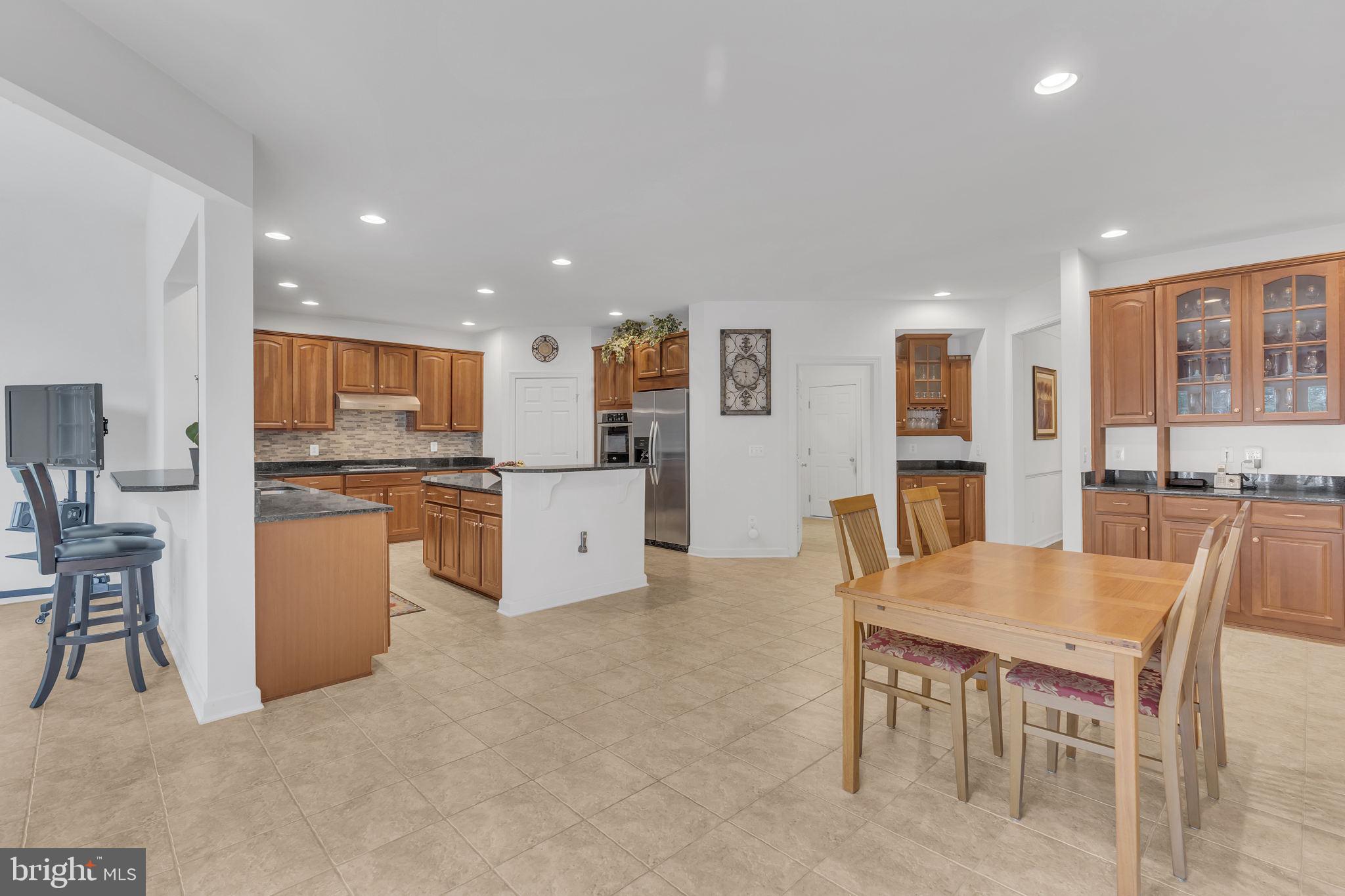 THE VILLAGE OF WAXPOOL - Residential