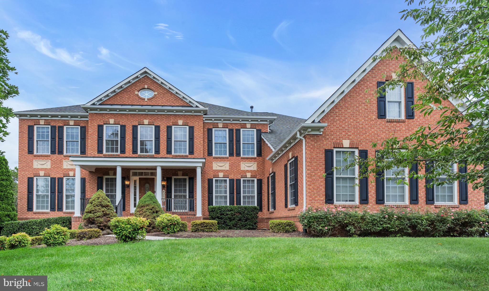 THE VILLAGE OF WAXPOOL - Residential