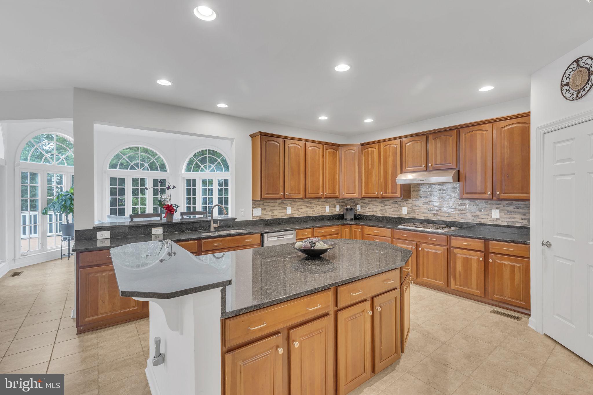 THE VILLAGE OF WAXPOOL - Residential