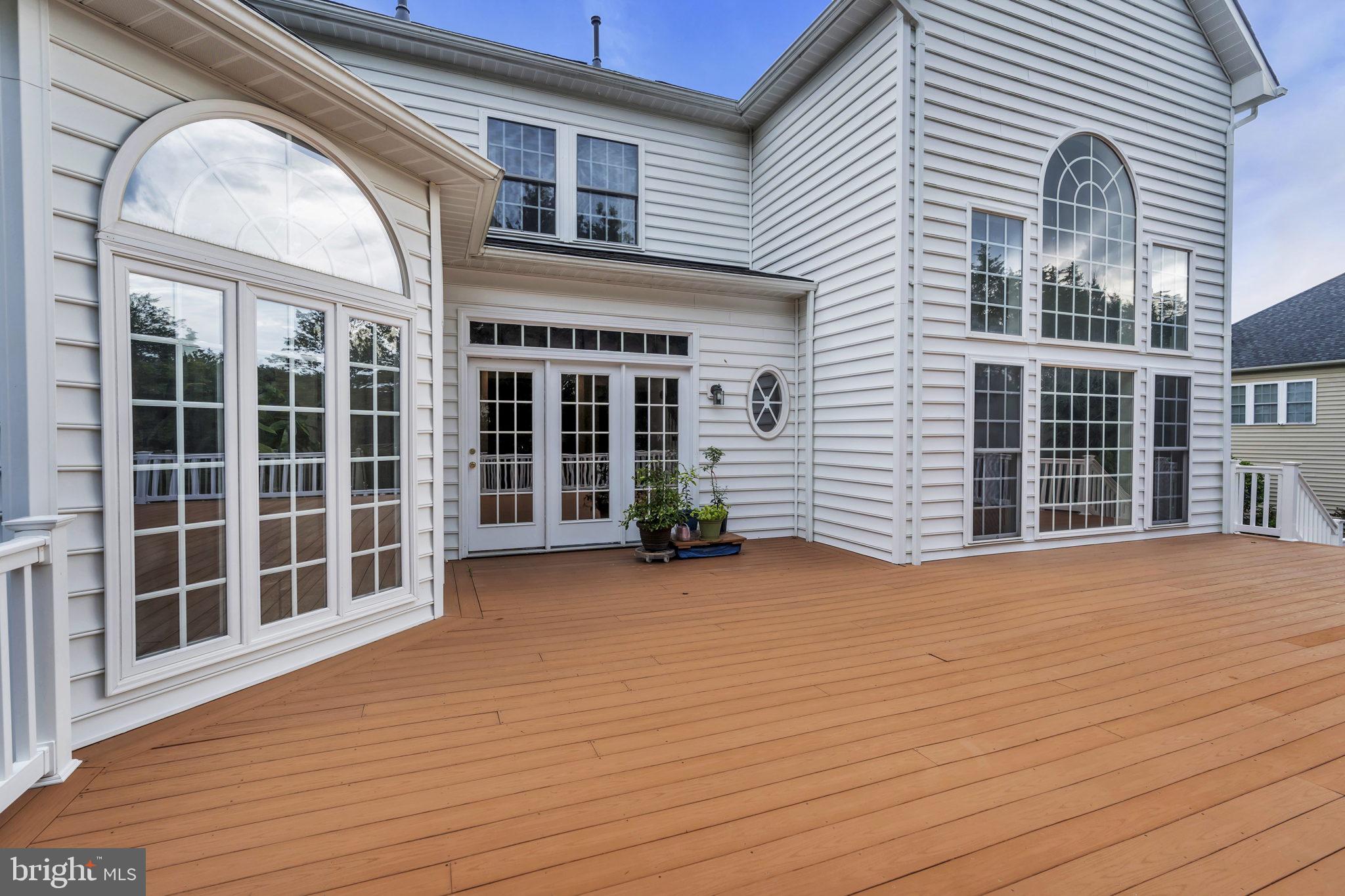 THE VILLAGE OF WAXPOOL - Residential