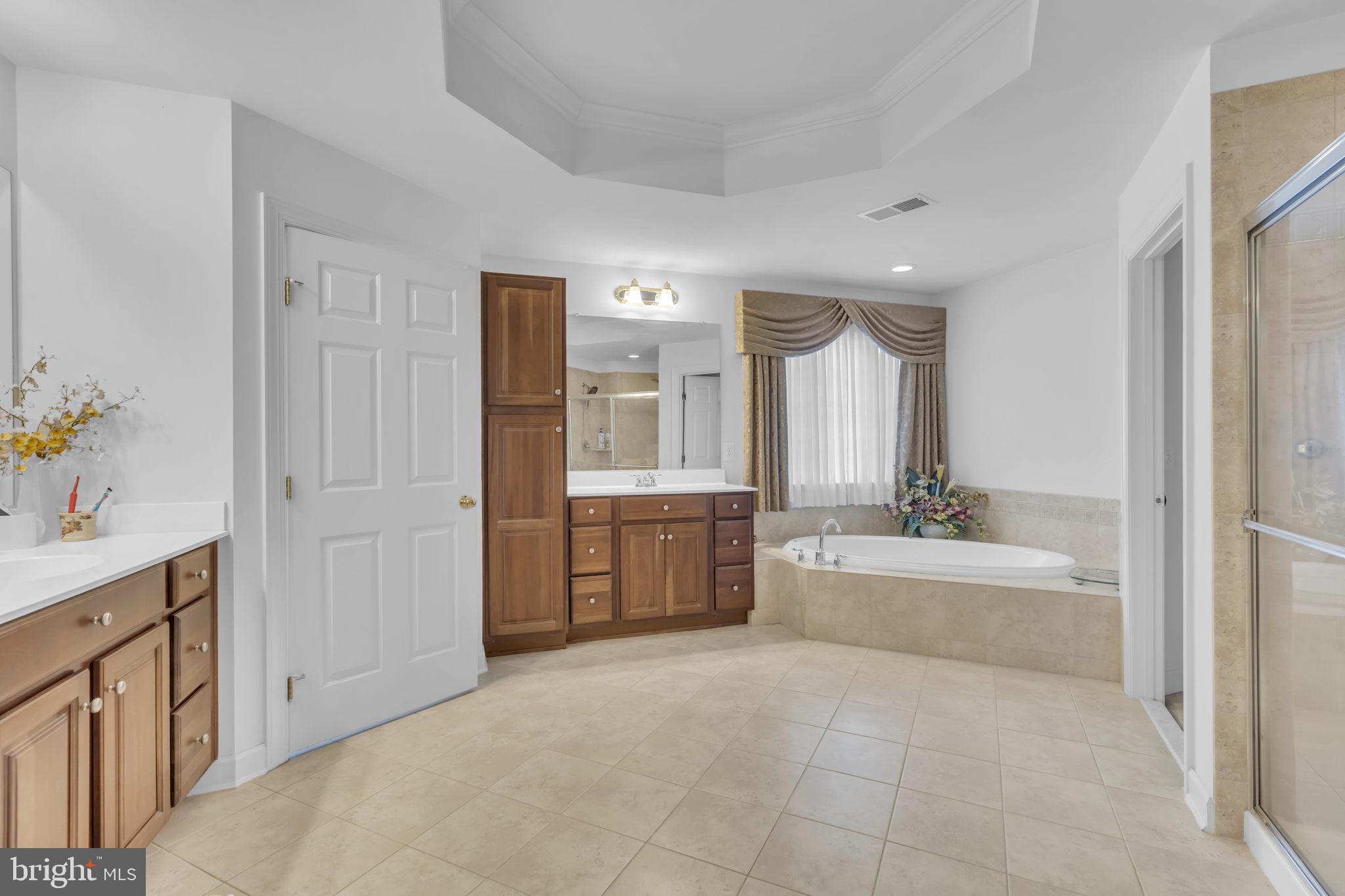 THE VILLAGE OF WAXPOOL - Residential