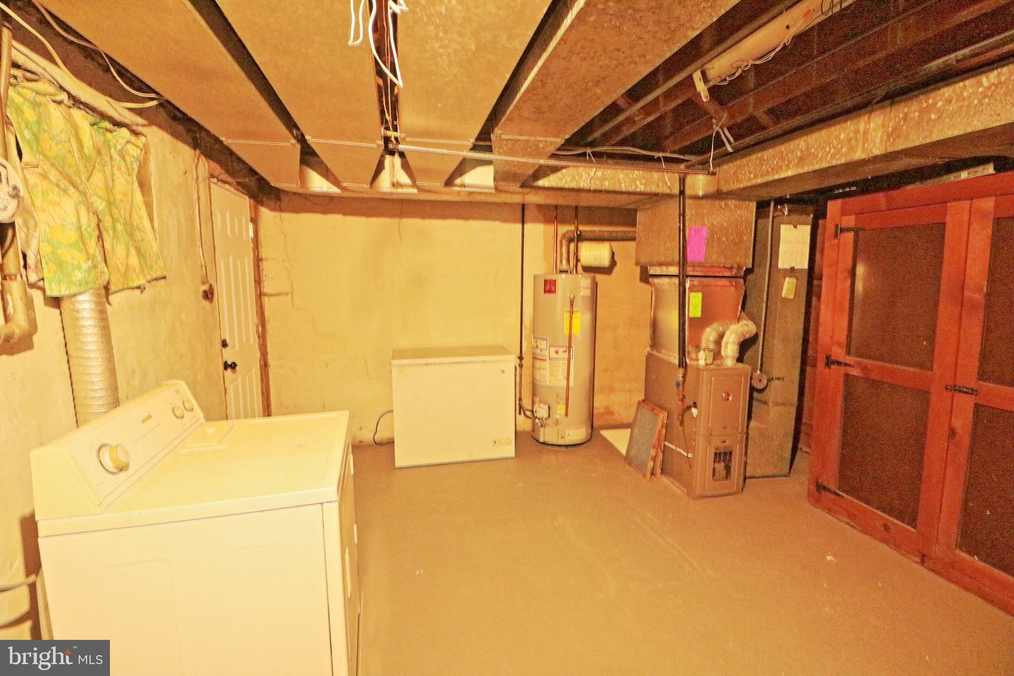 WEST HILLS - Residential