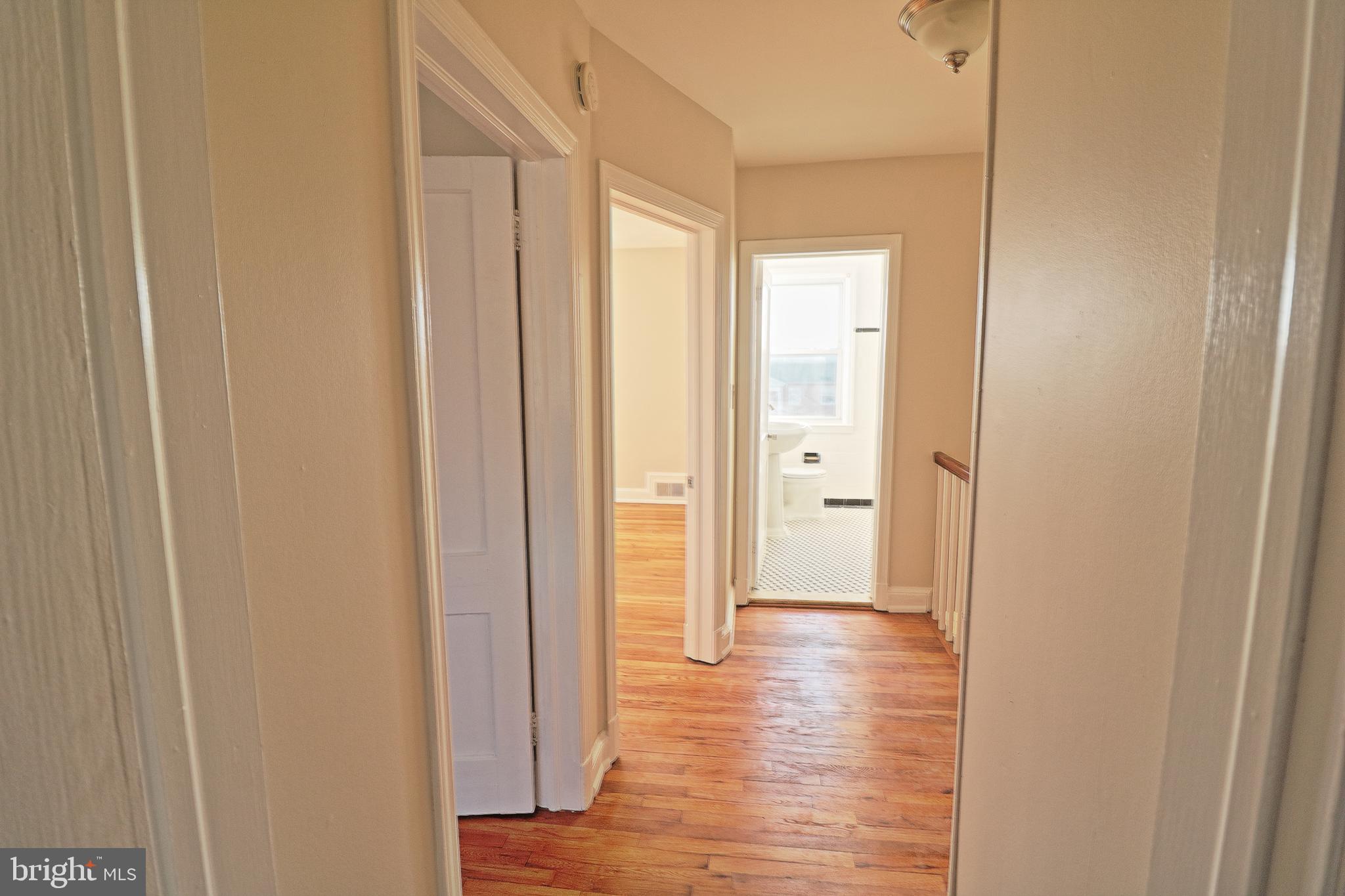 WEST HILLS - Residential