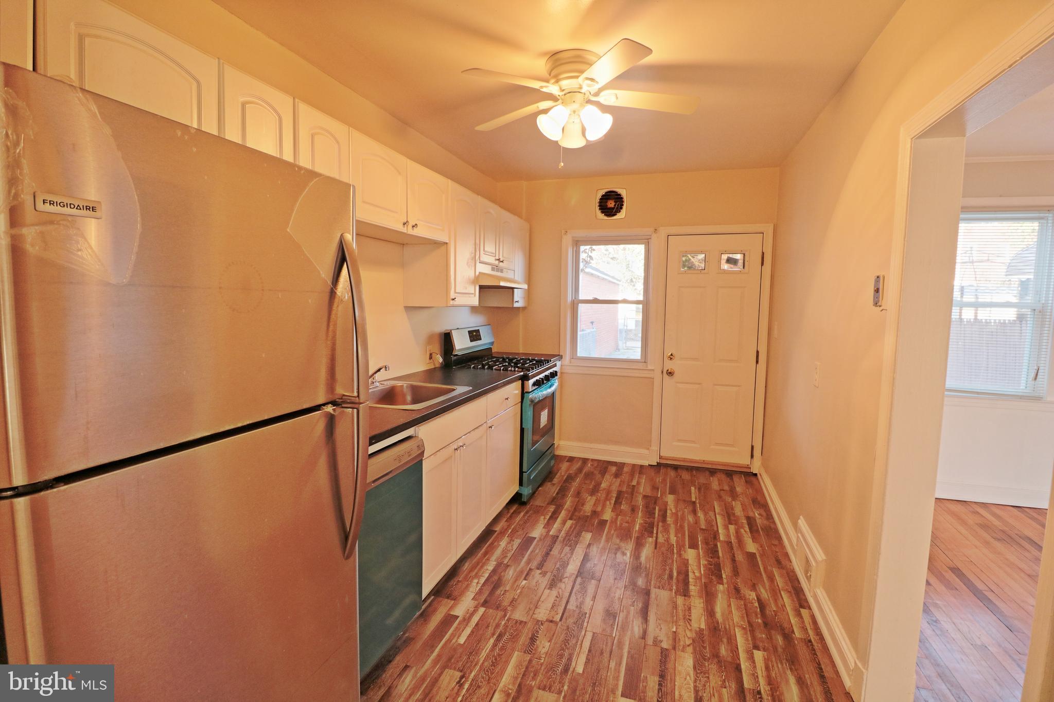 WEST HILLS - Residential