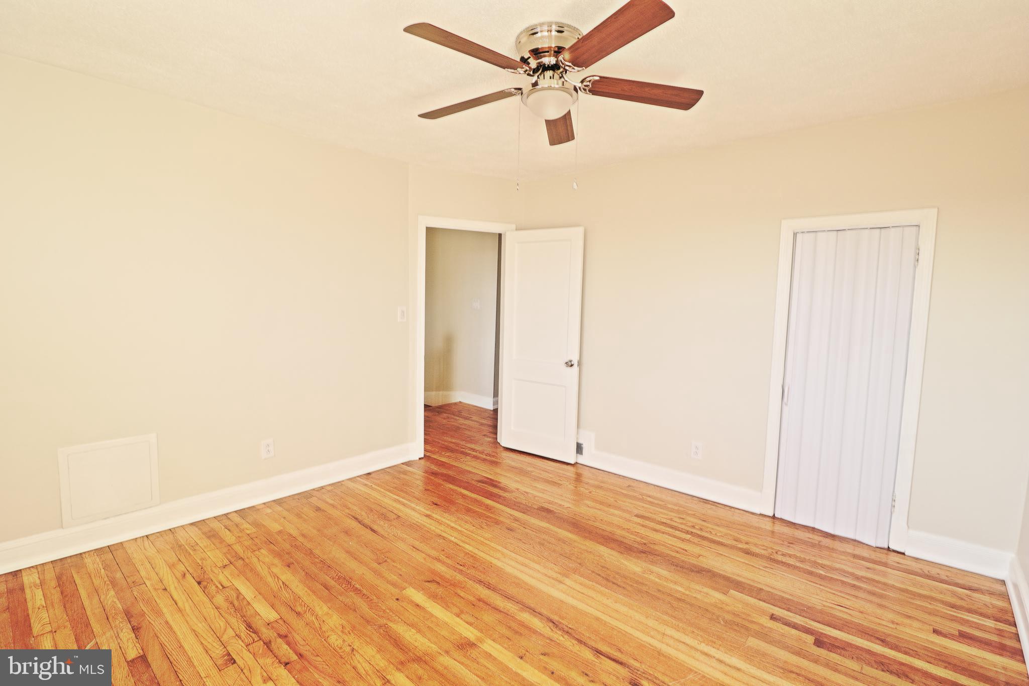 WEST HILLS - Residential