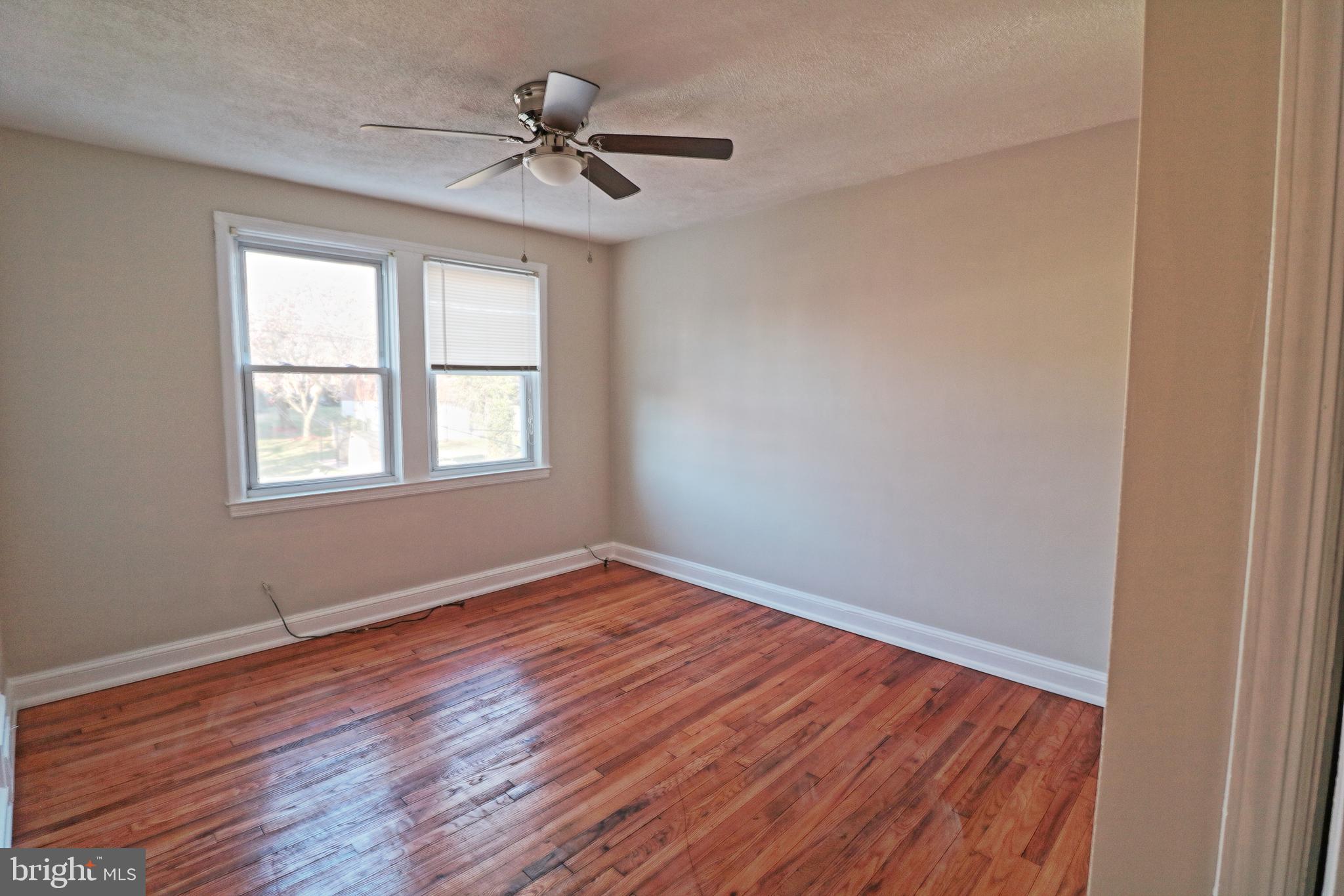 WEST HILLS - Residential