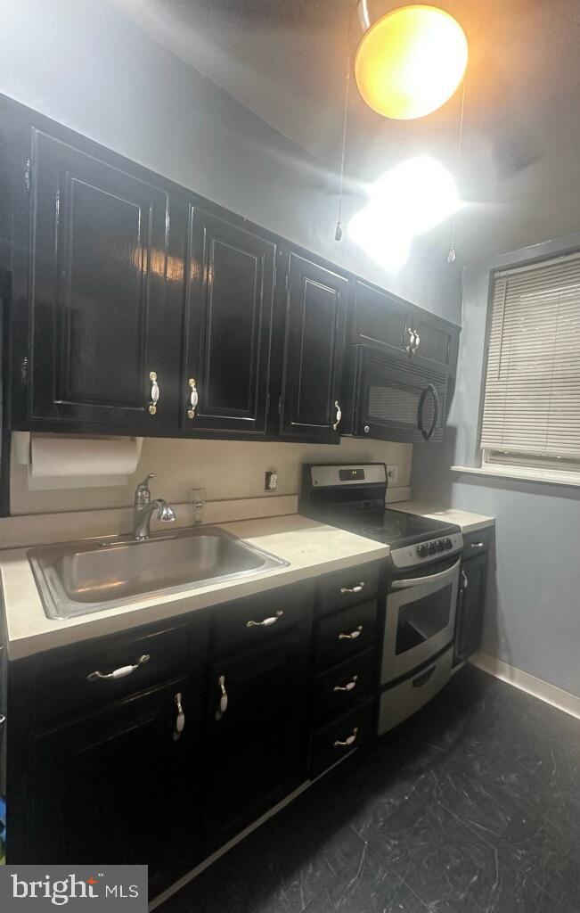 WEST PASSYUNK - Residential