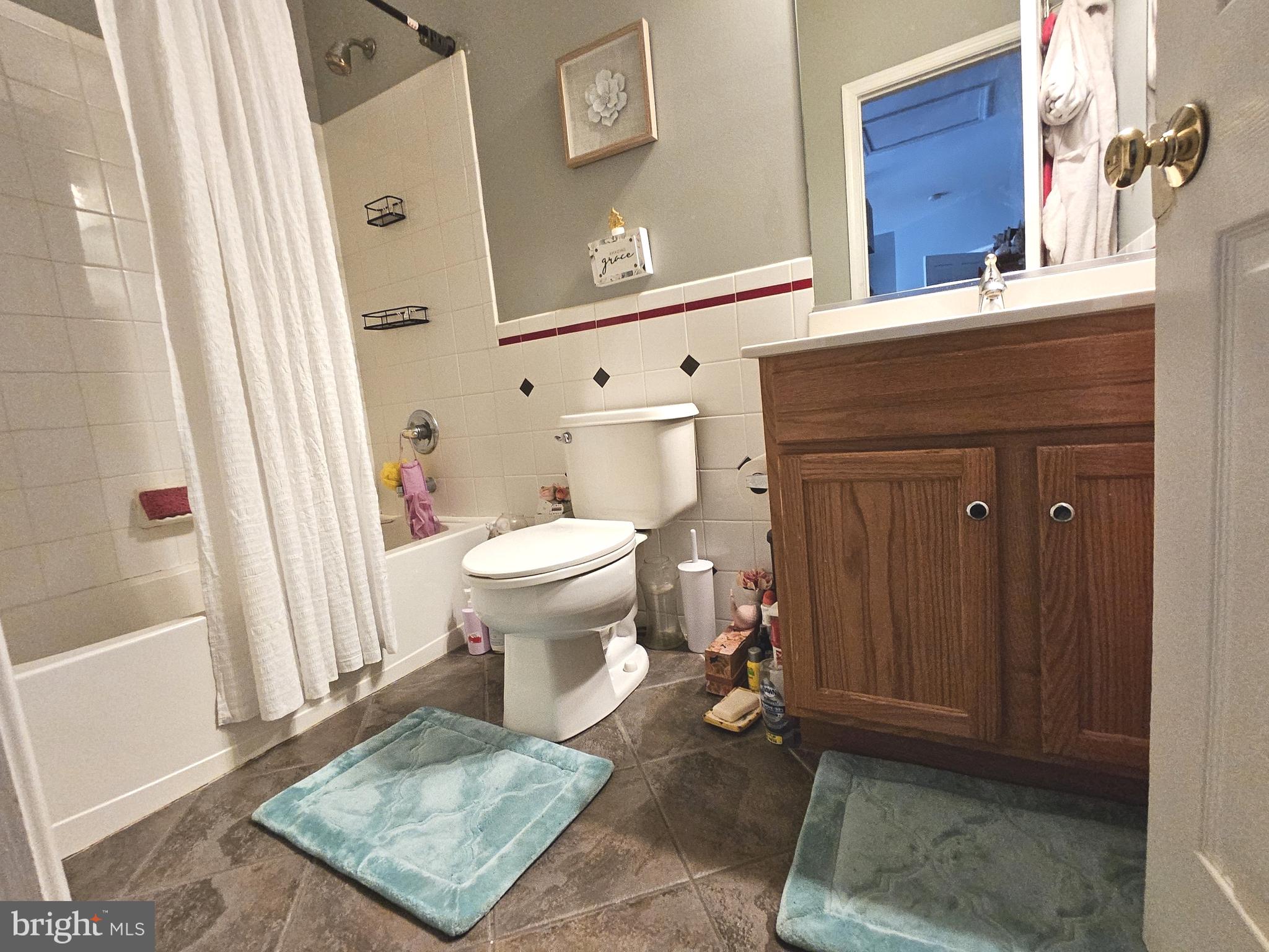 ESTATES OF DOVE RUN - Residential