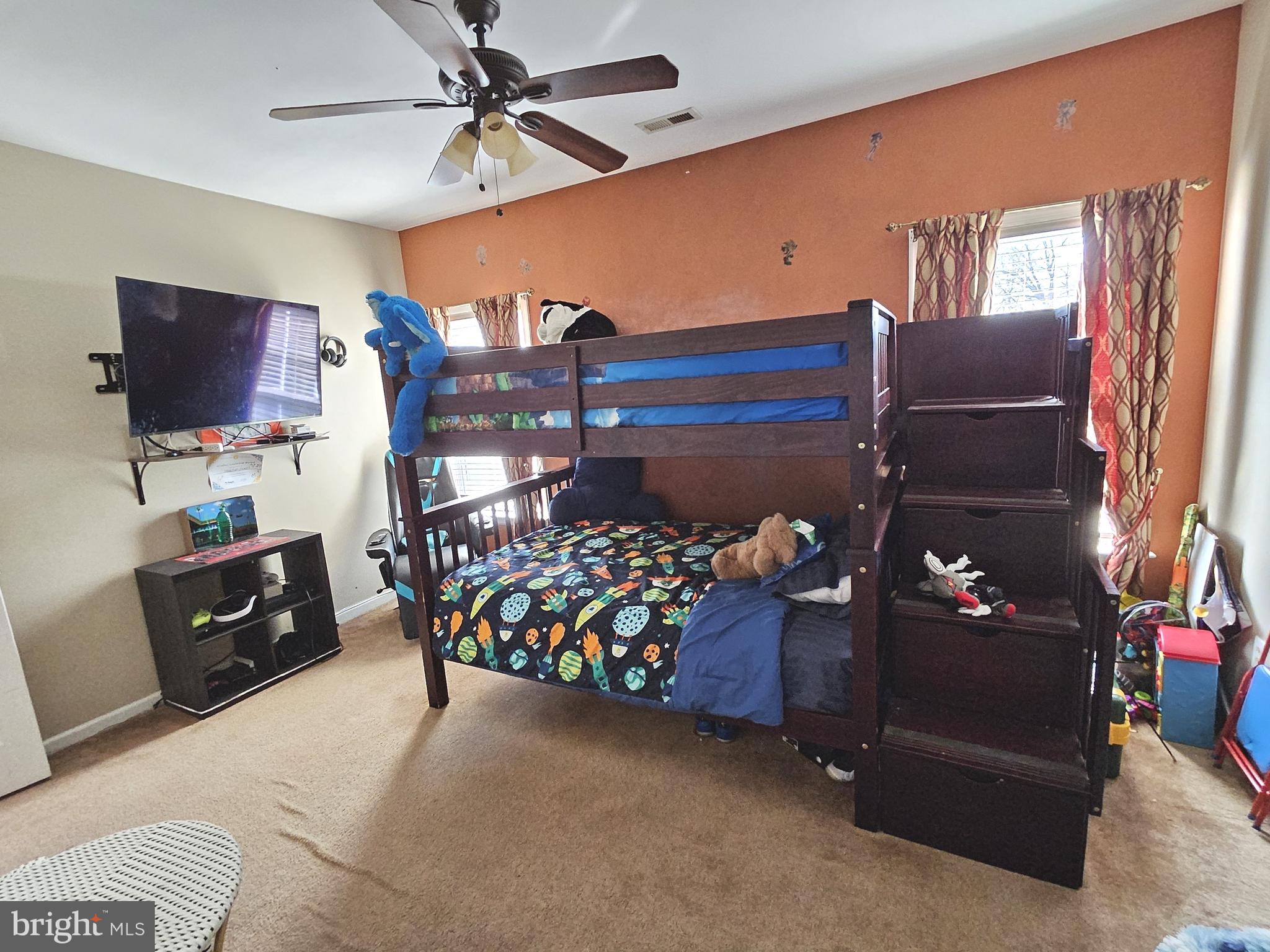 ESTATES OF DOVE RUN - Residential