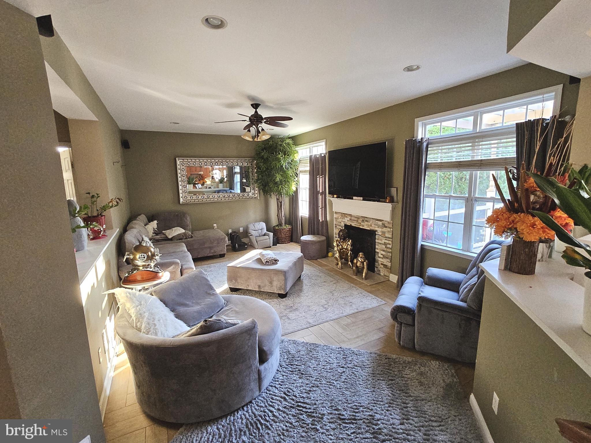 ESTATES OF DOVE RUN - Residential