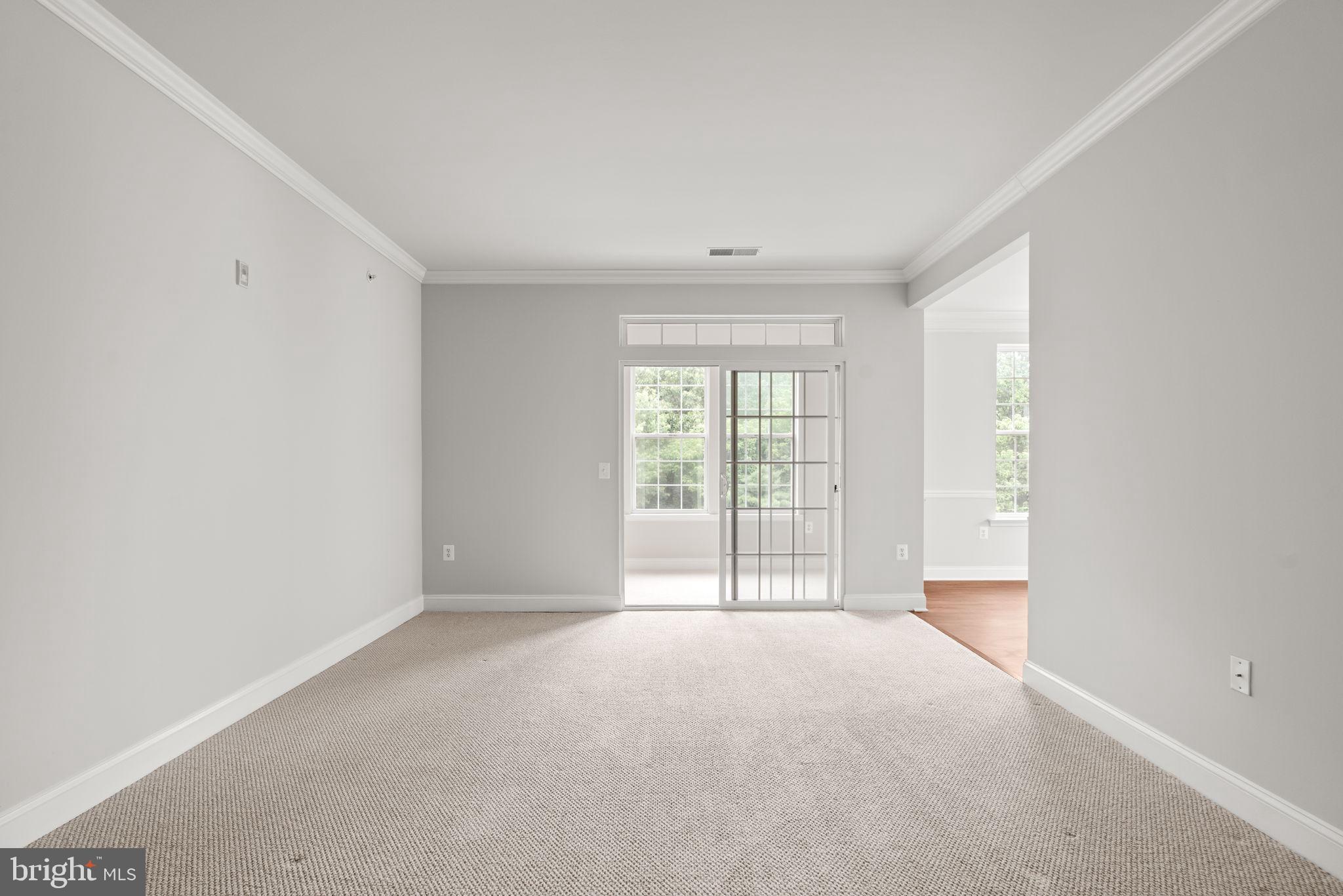 2520 KENSINGTON GARDENS 403