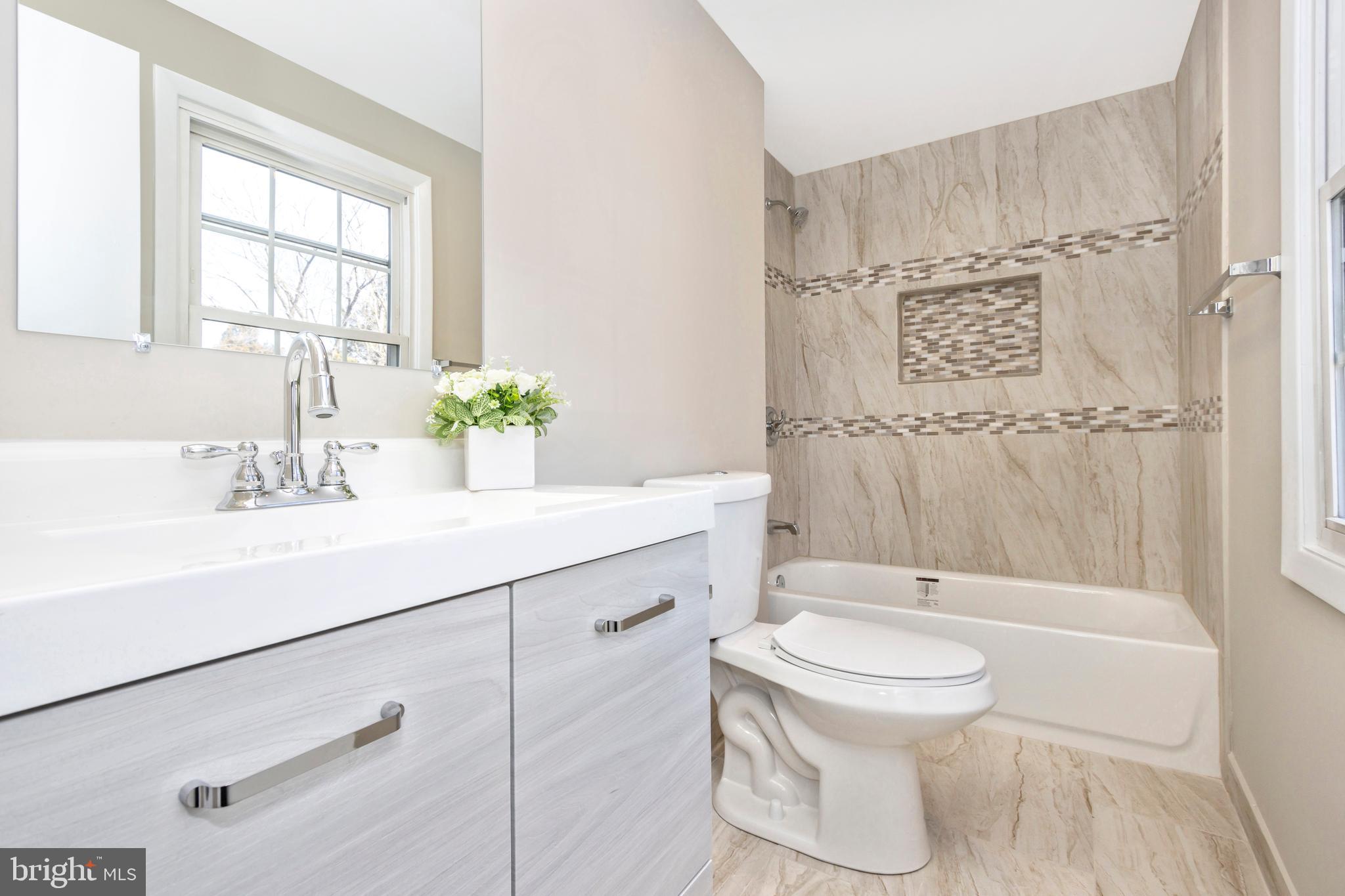 SOMERSET AT BELAIR - Residential