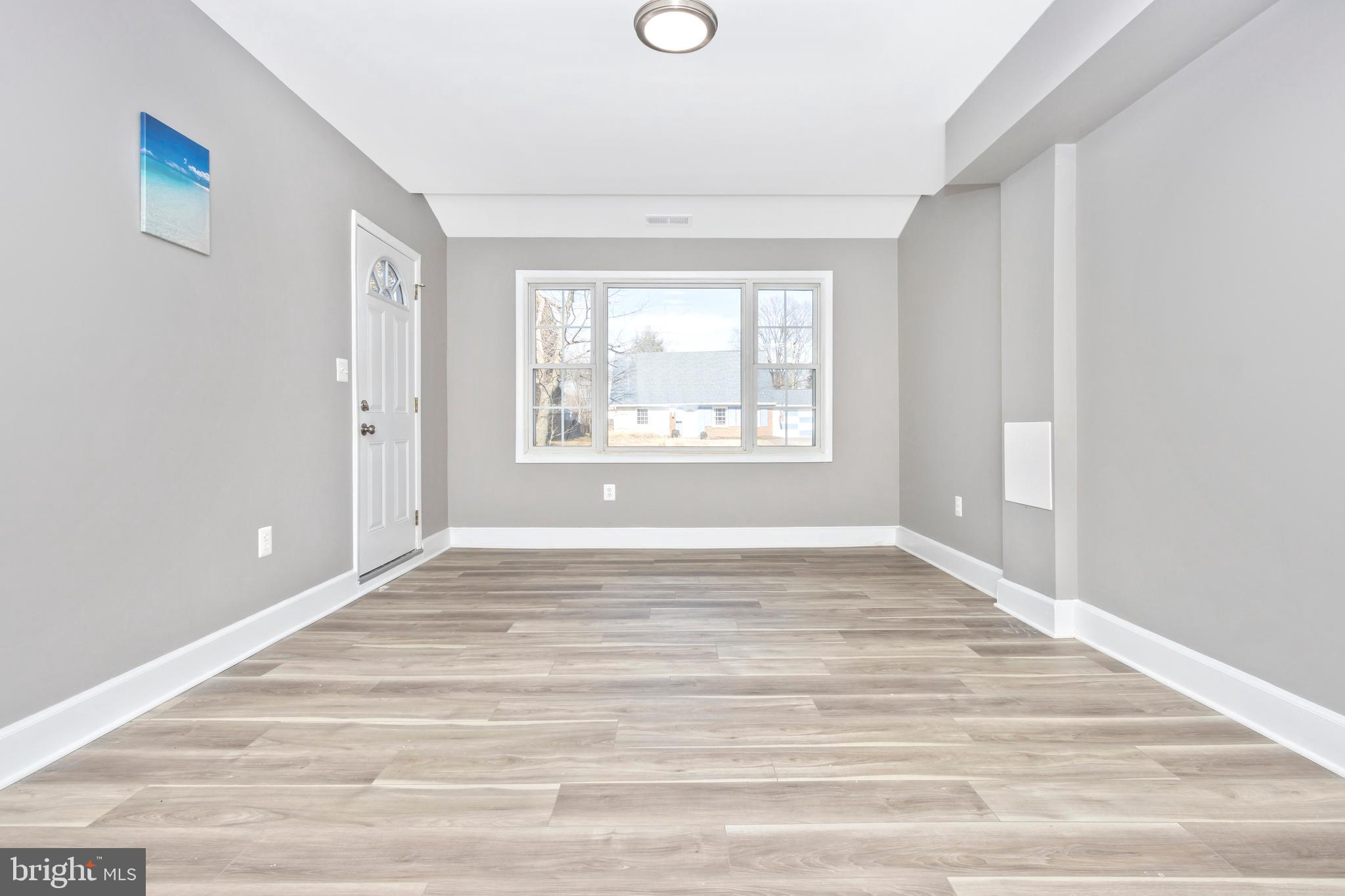 SOMERSET AT BELAIR - Residential