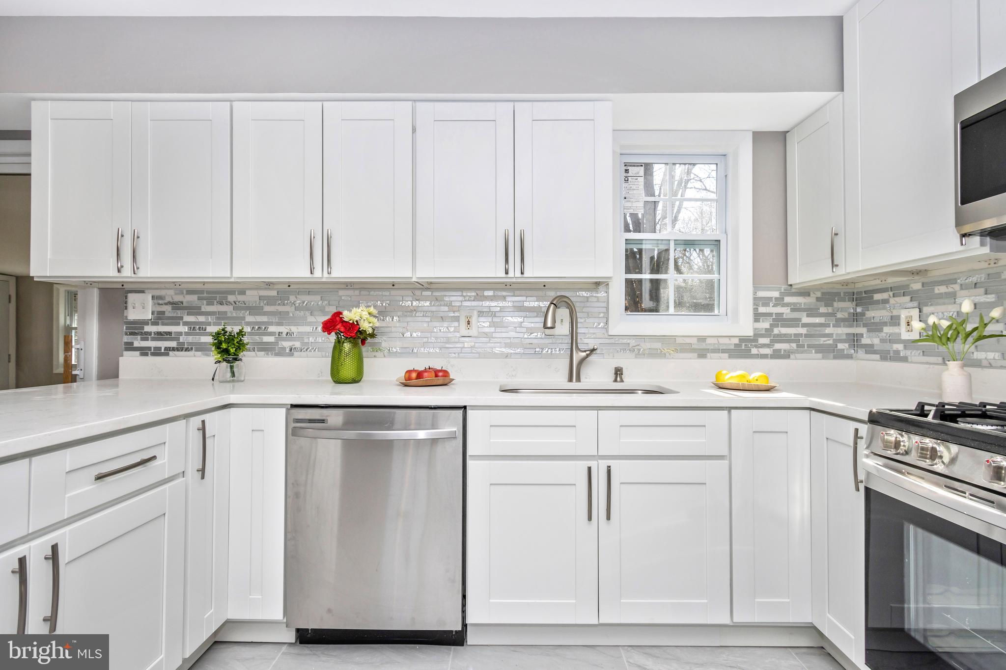 SOMERSET AT BELAIR - Residential