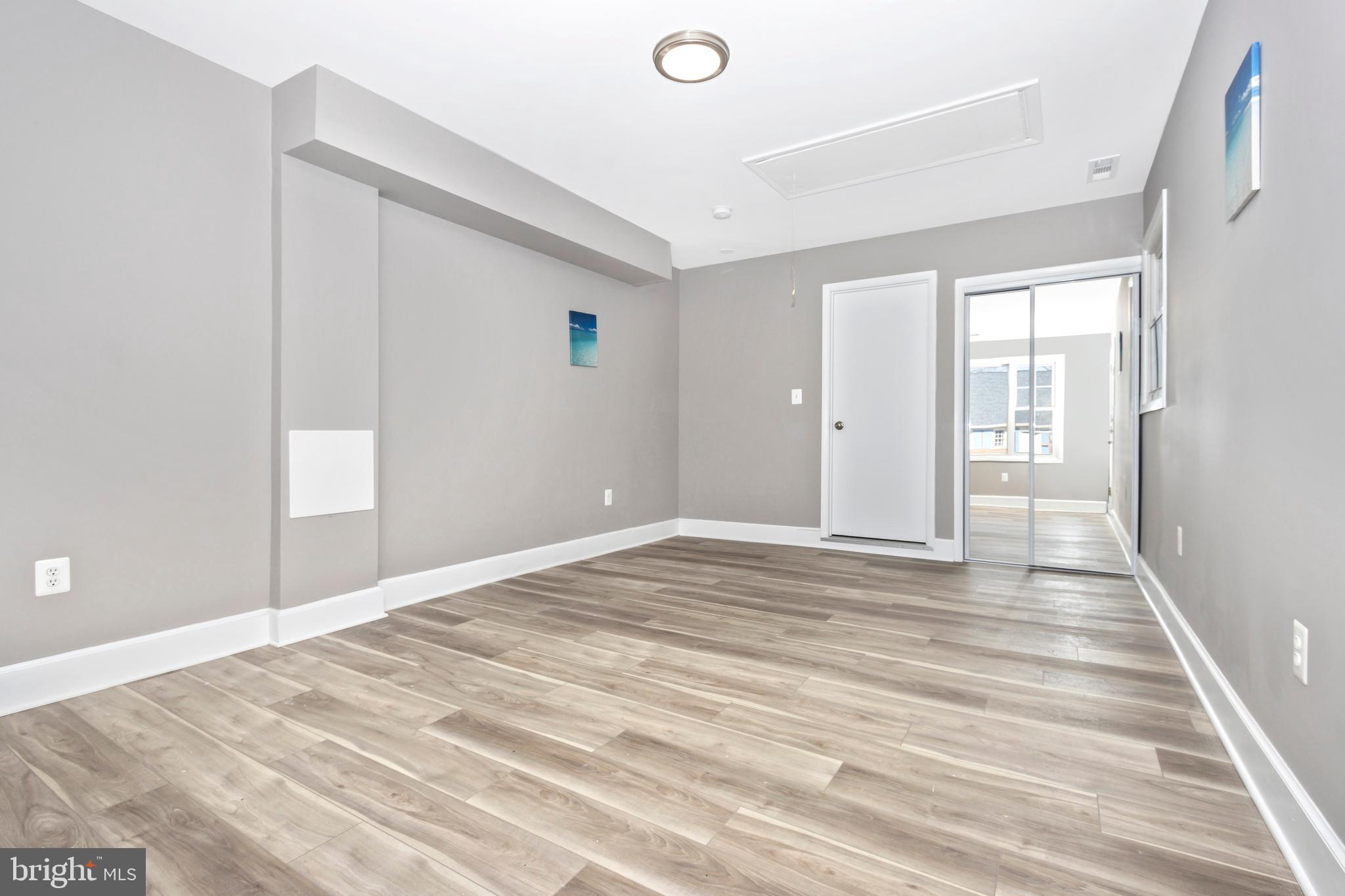 SOMERSET AT BELAIR - Residential