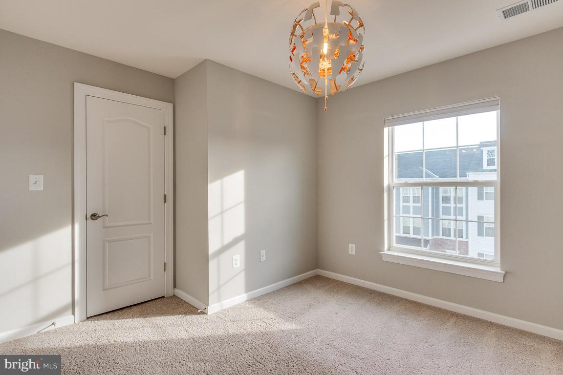 FALLS GROVE CONDOMINIUM - Residential