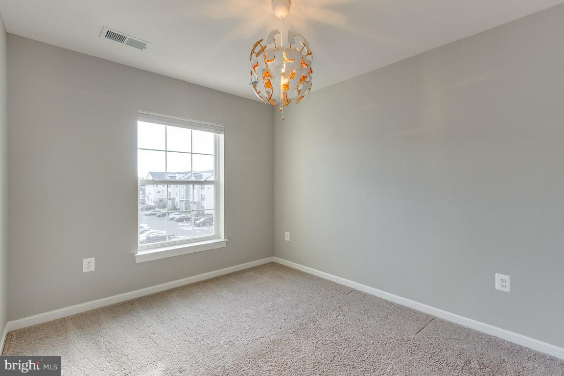 FALLS GROVE CONDOMINIUM - Residential
