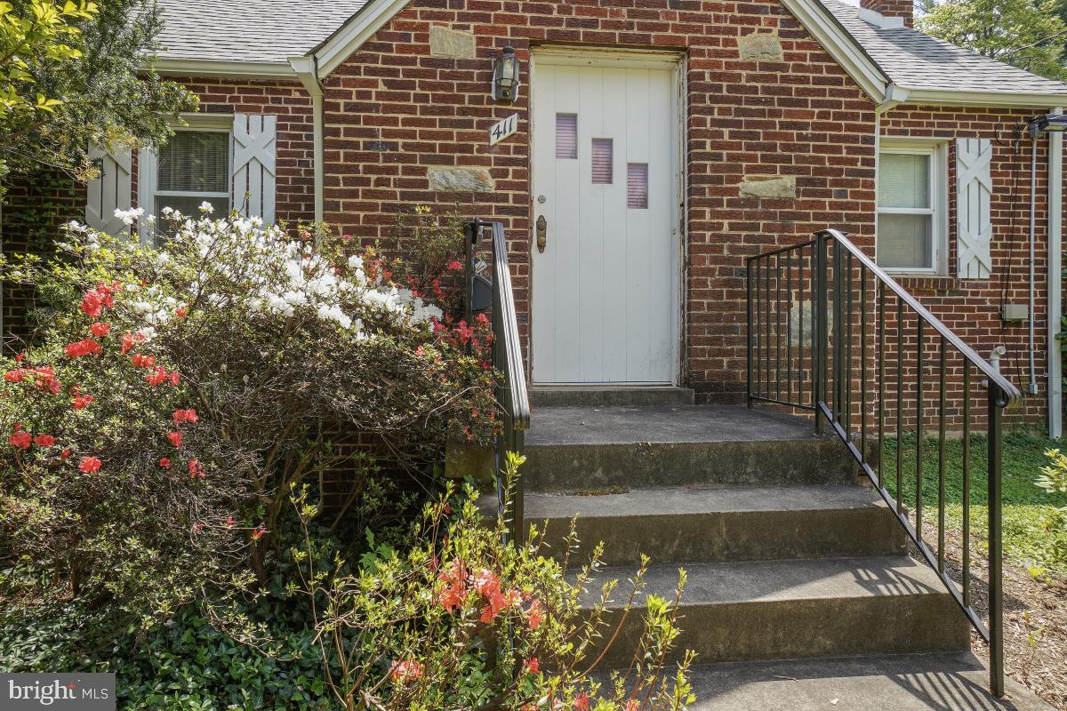 TAKOMA PARK - Residential