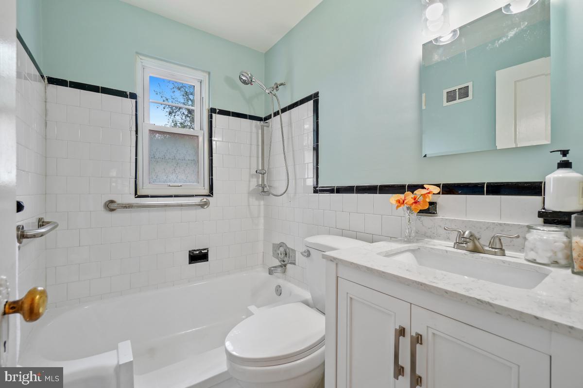 TAKOMA PARK - Residential