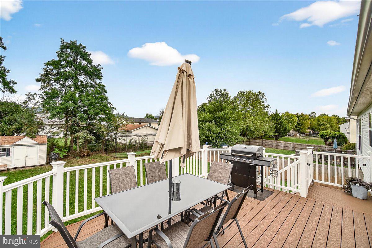 WOODLAND PARK - Residential