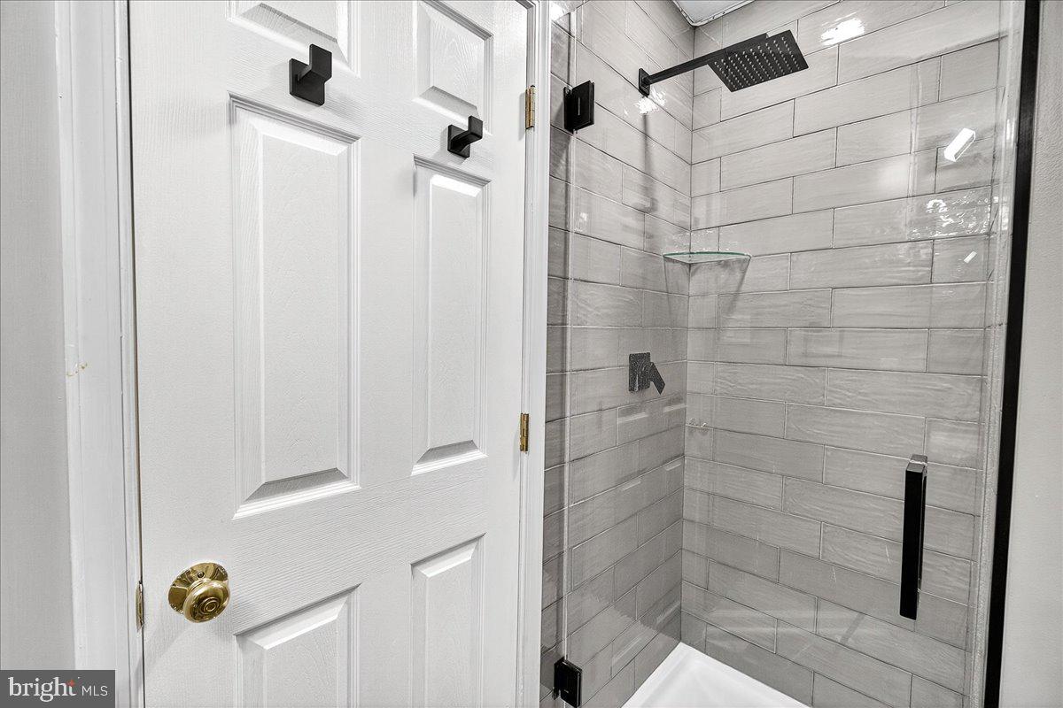 WOODLAND PARK - Residential