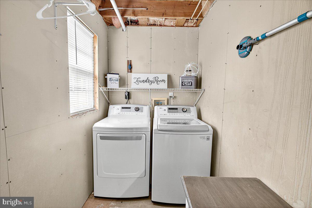 WOODLAND PARK - Residential