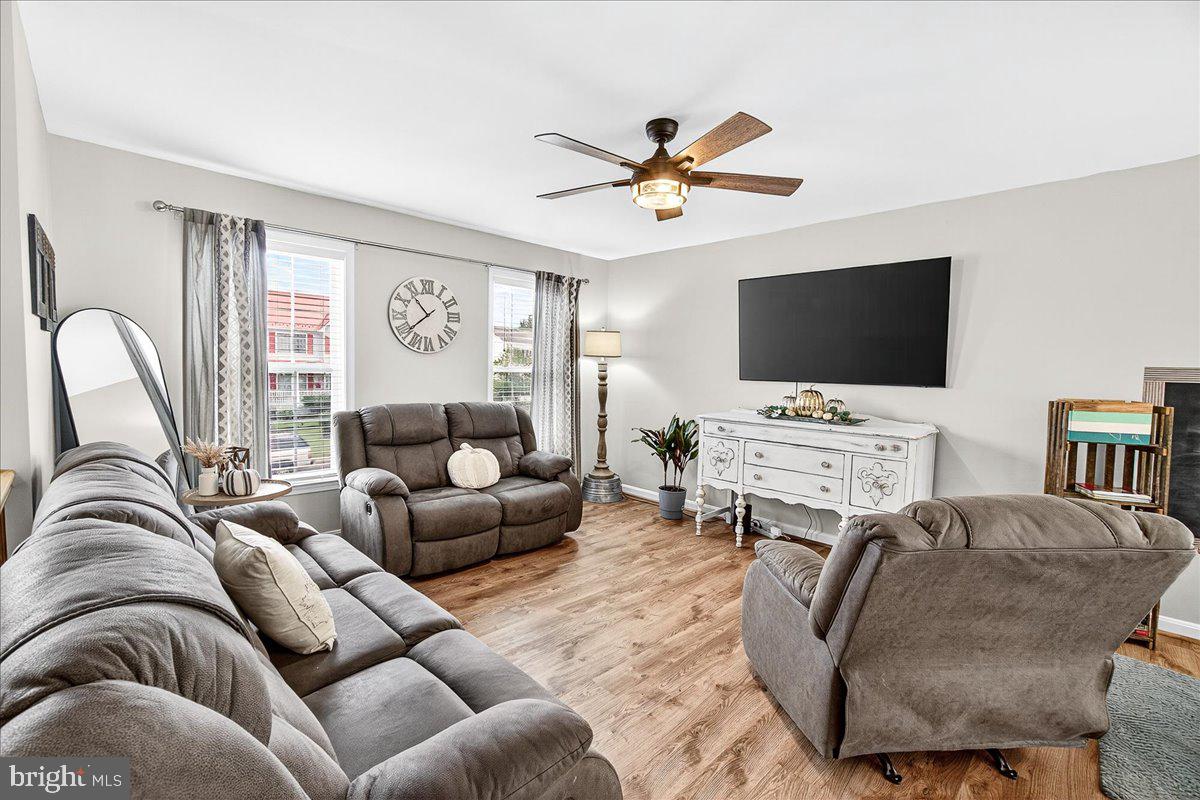 WOODLAND PARK - Residential