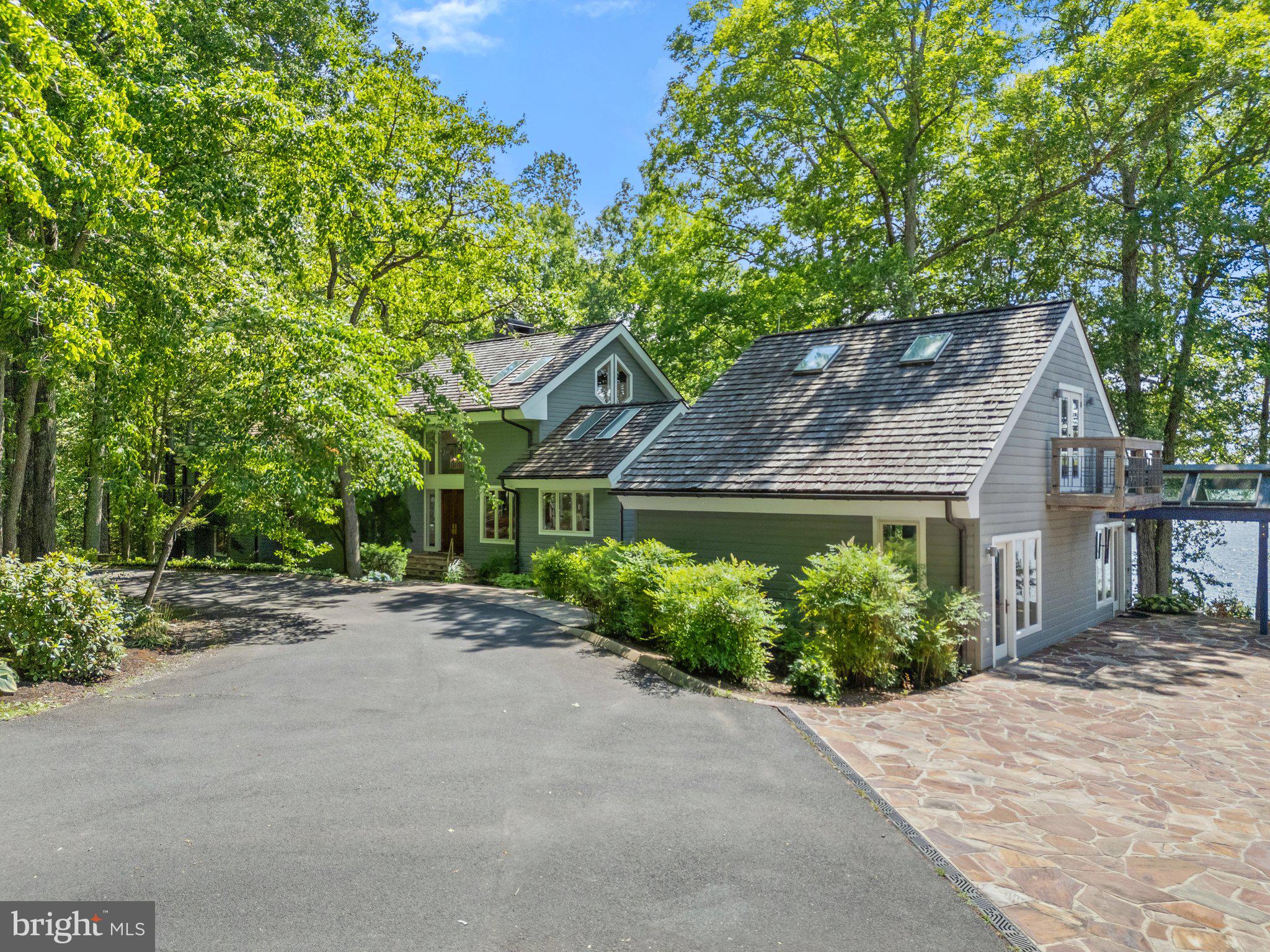 5036 CORSAIR TERRACE