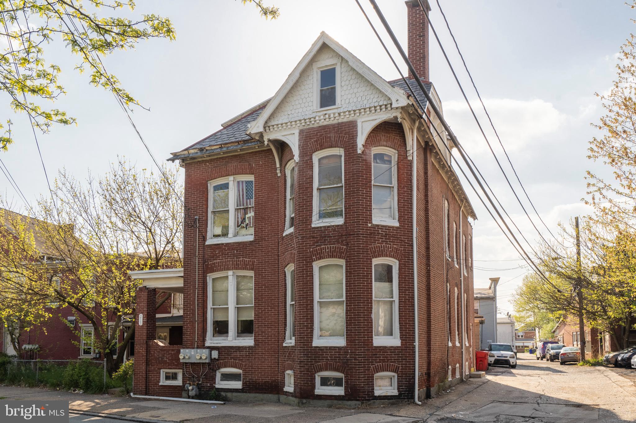 265 BEECH STREET