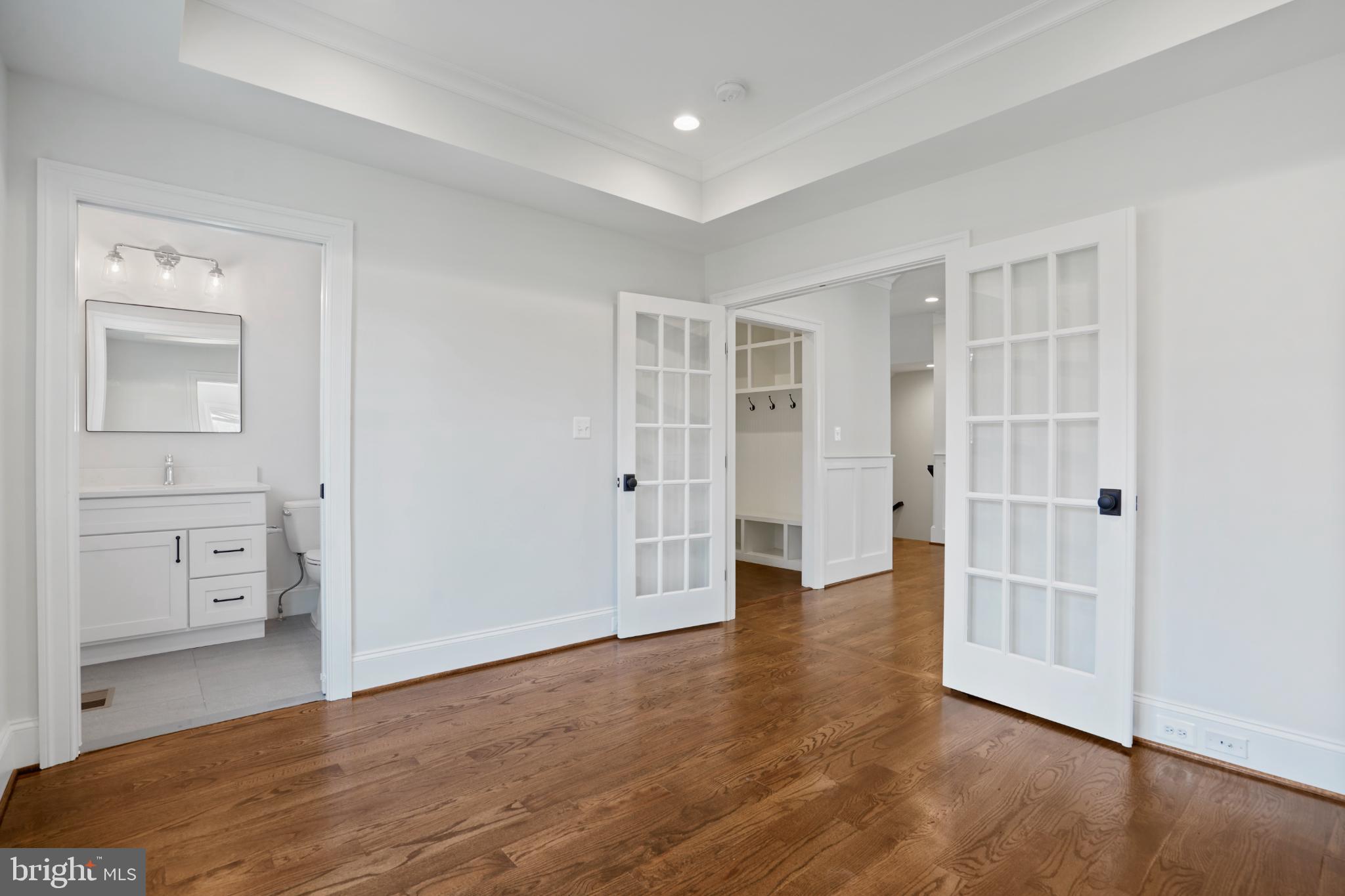 HIGHVIEW PARK - Residential Lease