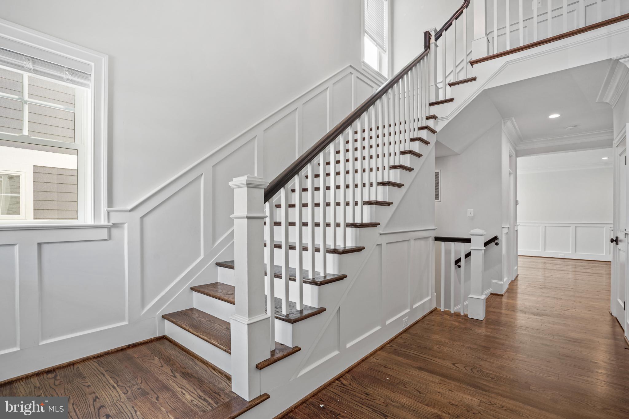 HIGHVIEW PARK - Residential Lease