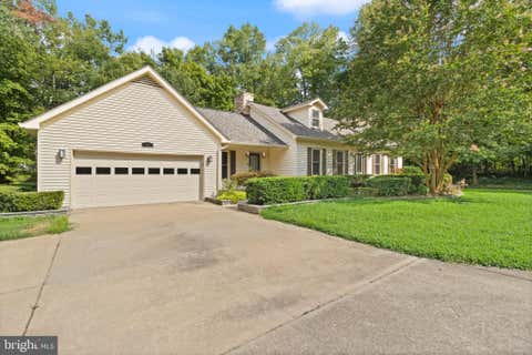 Photo of 2207 Wittington Boulevard, ALEXANDRIA, VA 22308 (MLS # VAFX2330878)