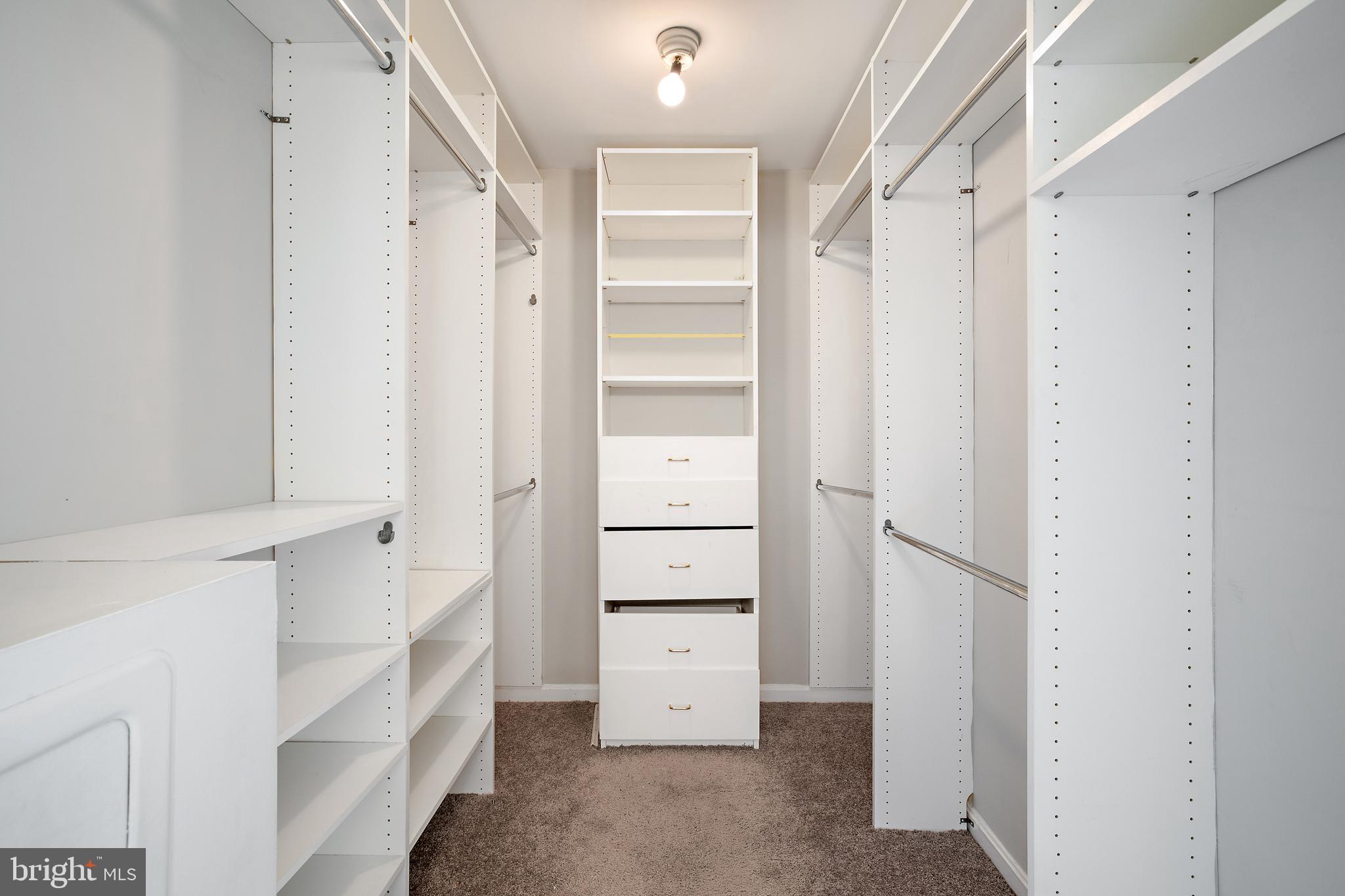 RED WILLOW - Residential Lease