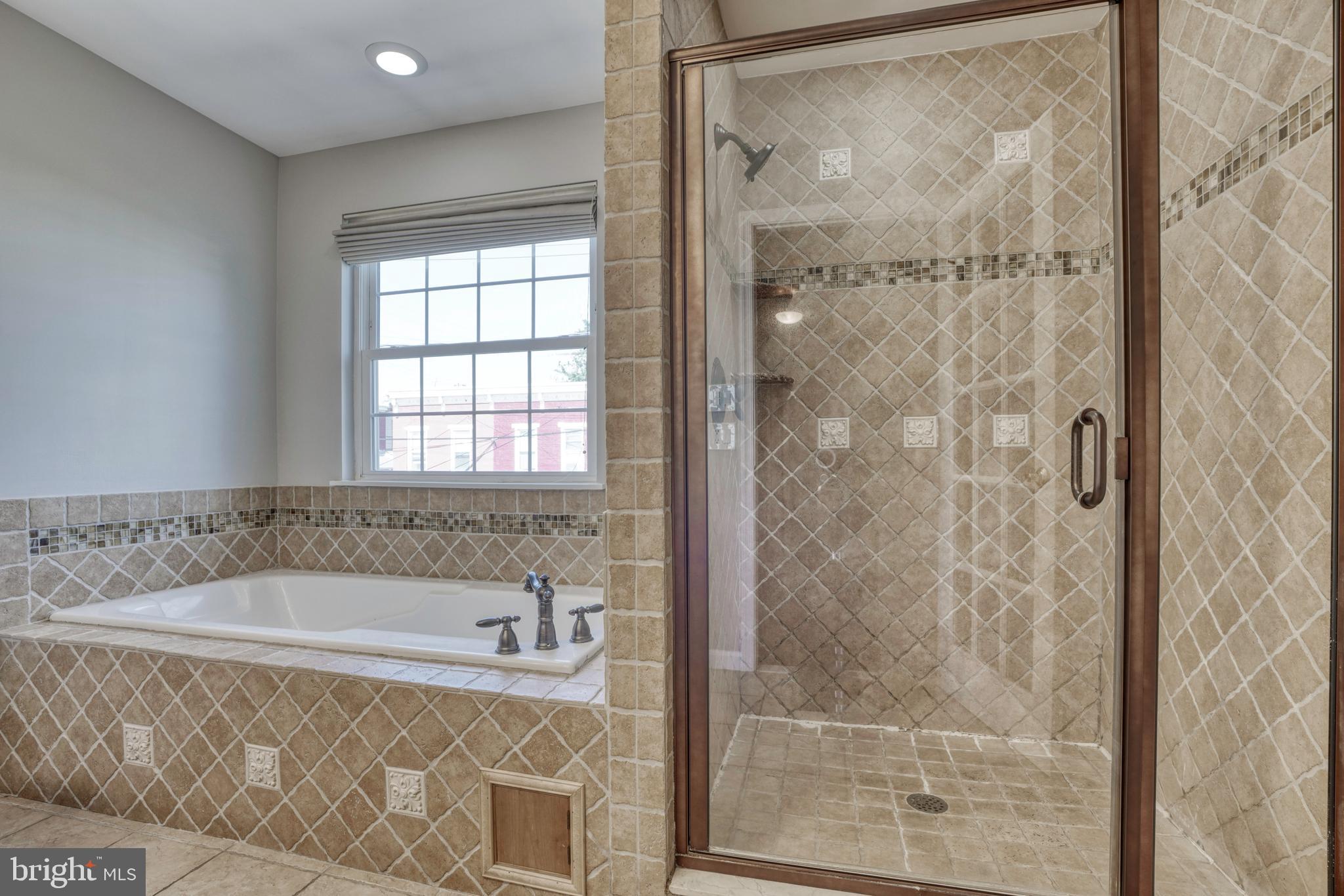 HAMPDEN HISTORIC DISTRICT - Residential