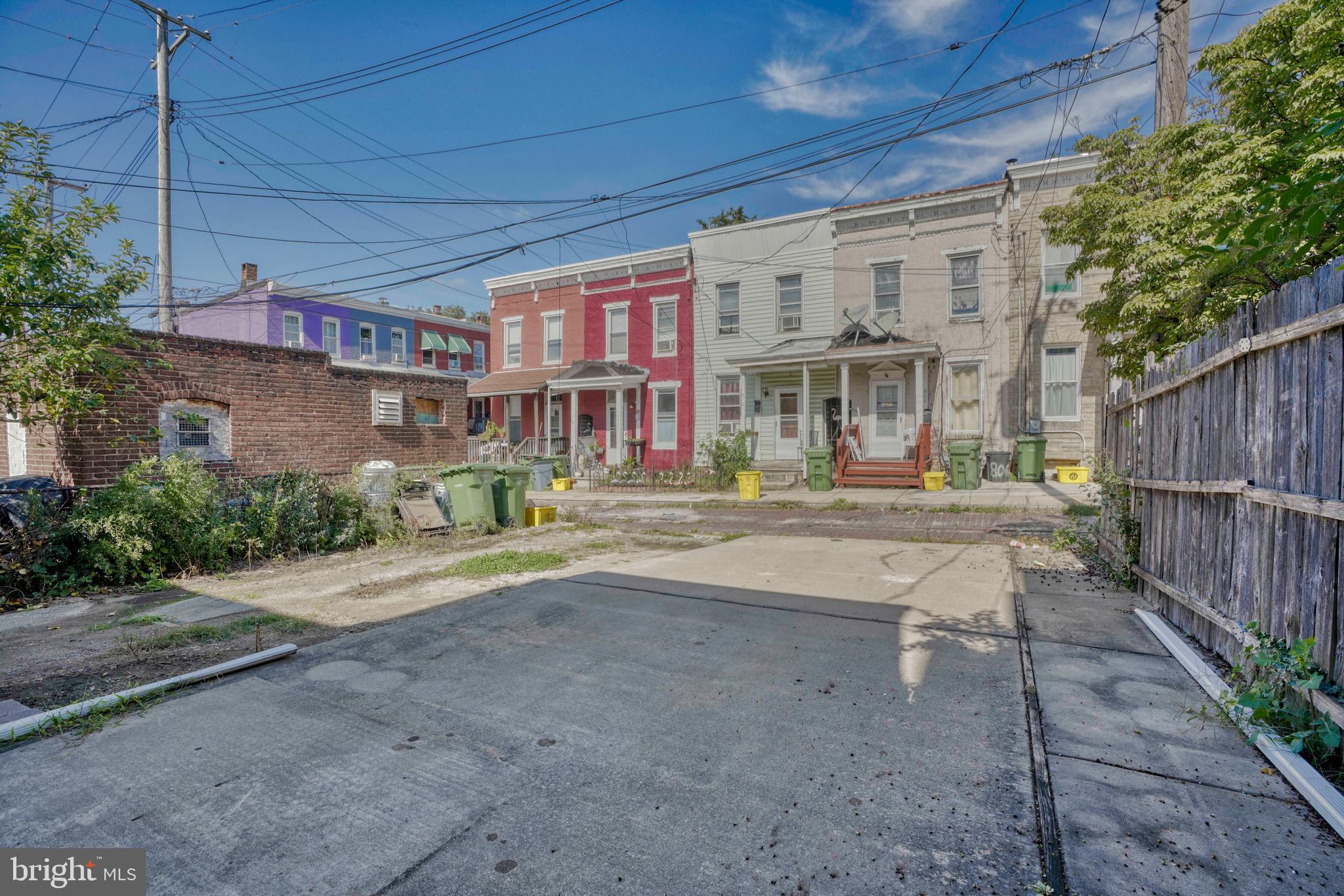 HAMPDEN HISTORIC DISTRICT - Residential