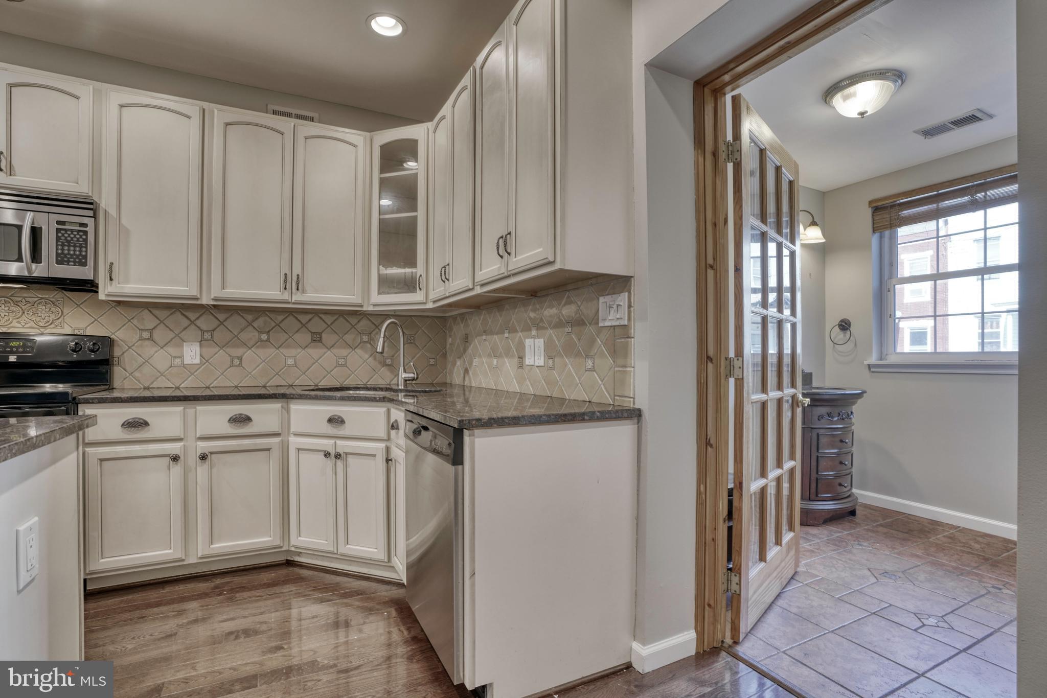 HAMPDEN HISTORIC DISTRICT - Residential