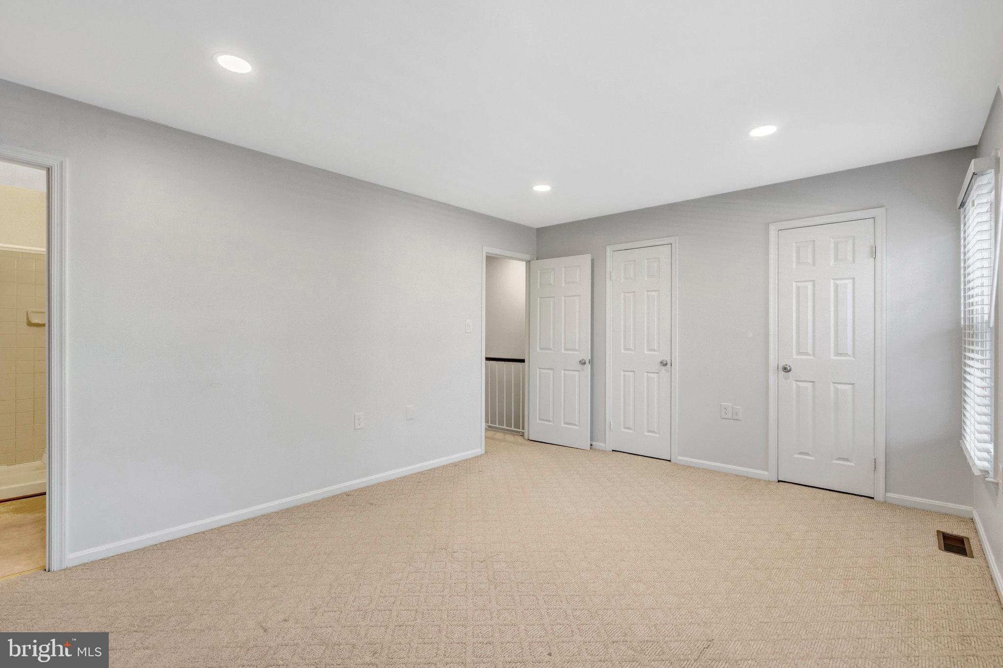 LITTLE ROCKY RUN - Residential Lease