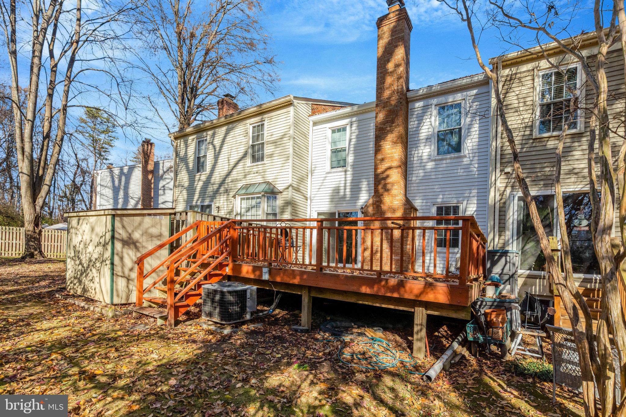 LITTLE ROCKY RUN - Residential Lease